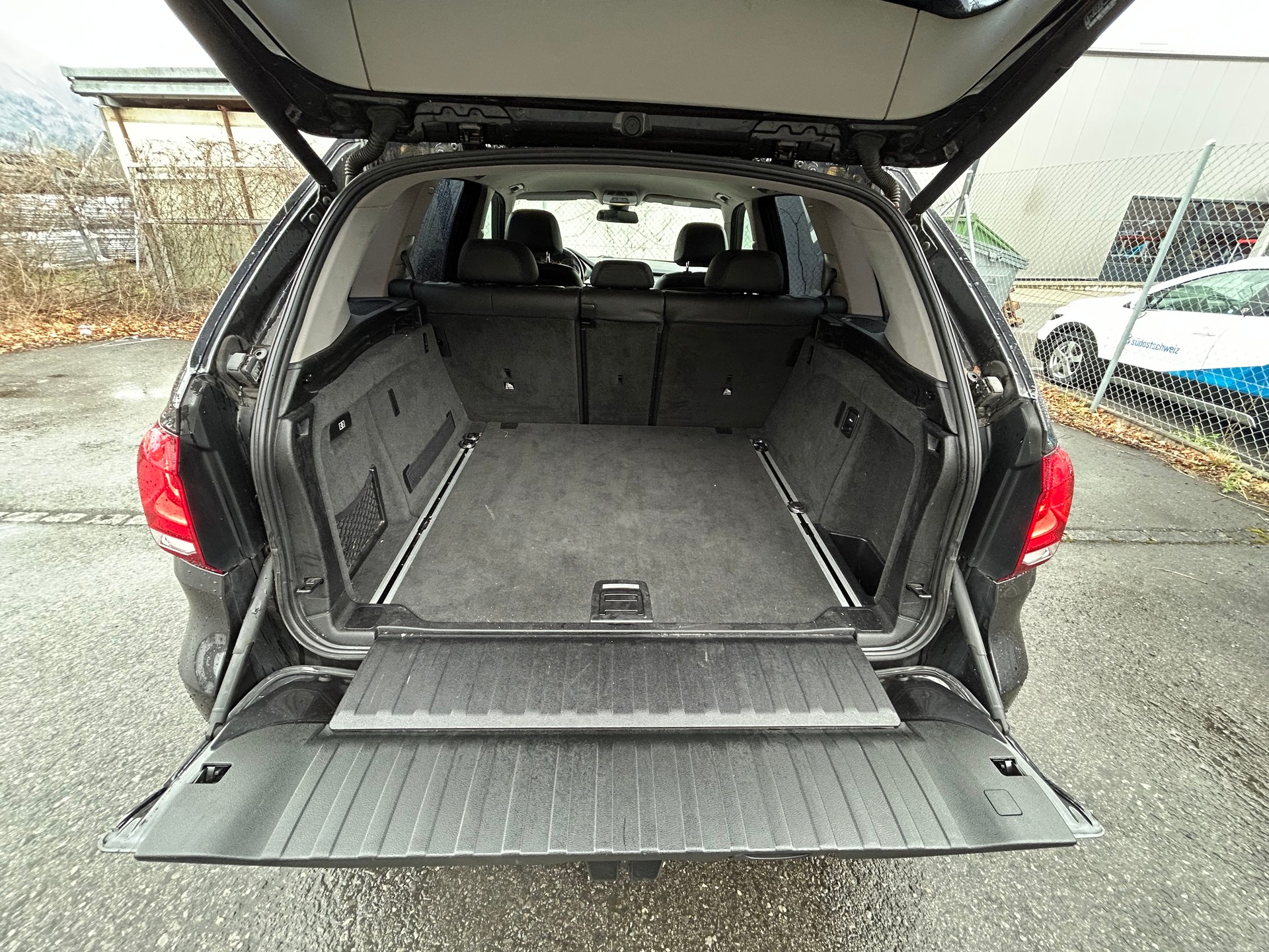 BMW X5 xDrive 30d Steptronic-image-13