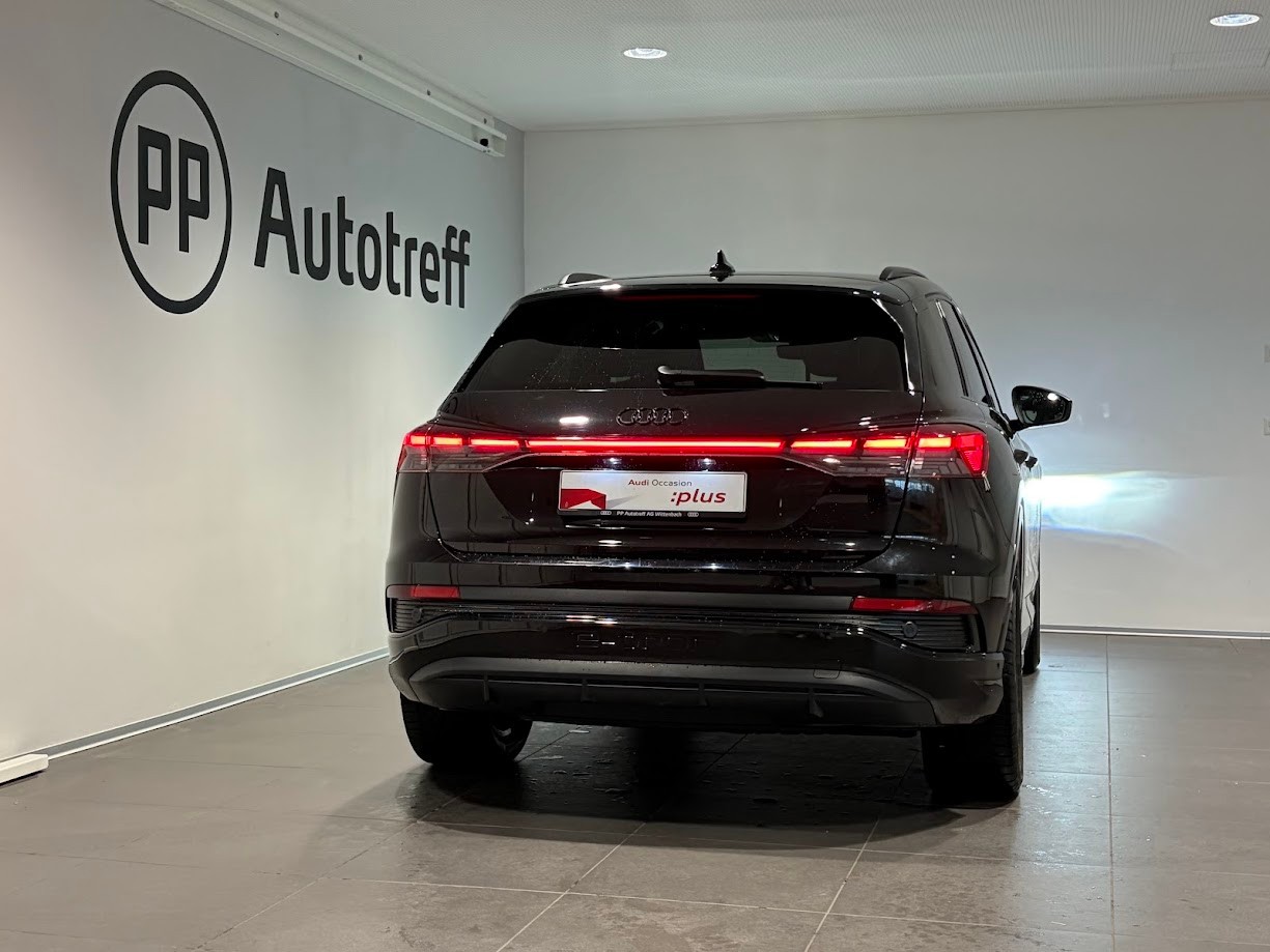 AUDI Q4 e-tron 50 quattro-image-13