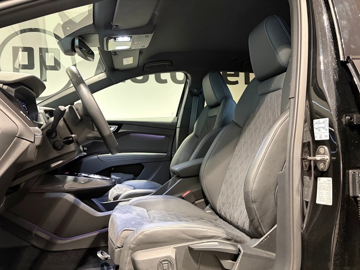 AUDI Q4 e-tron 50 quattro-image-2