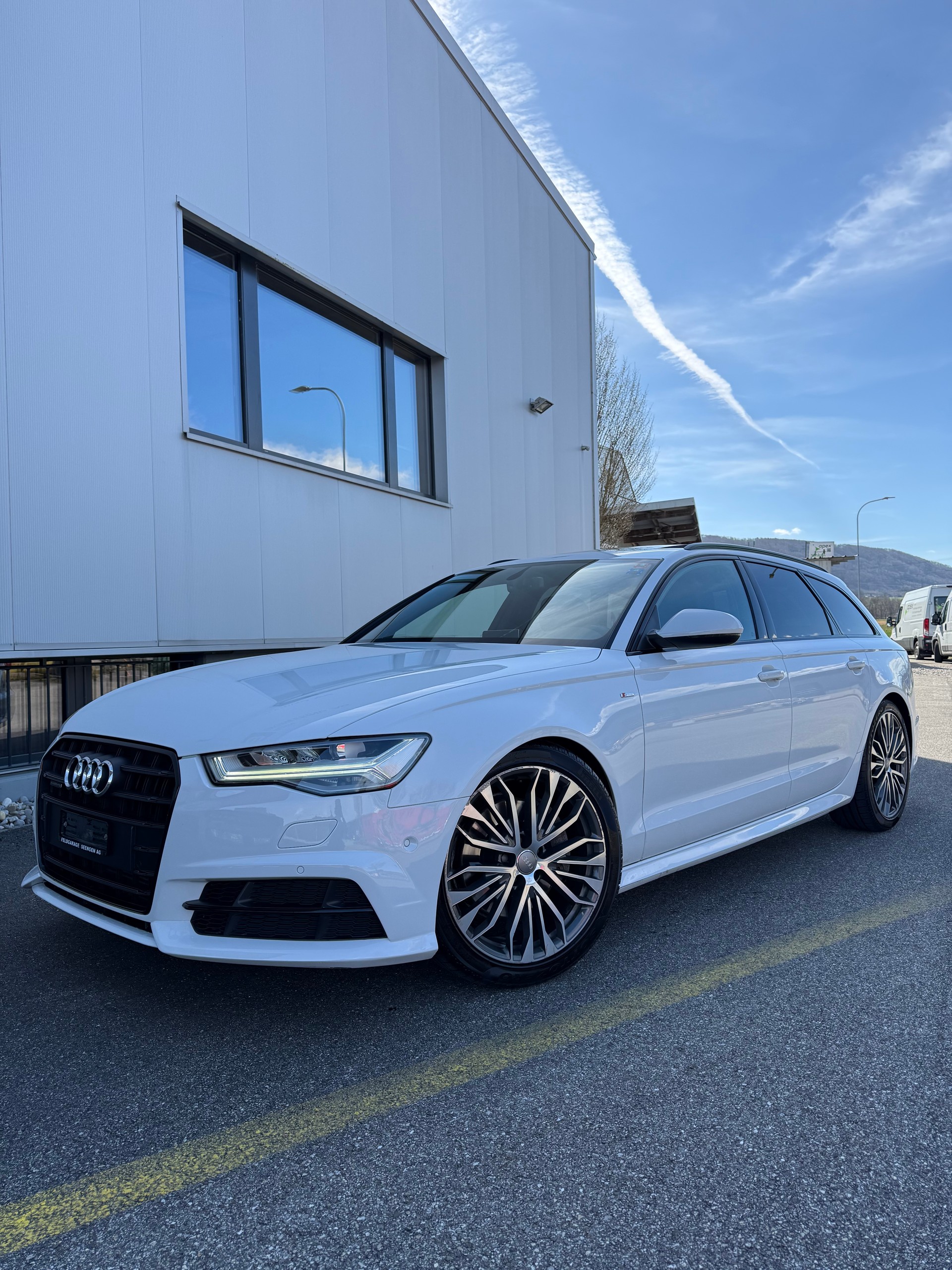 AUDI A6 Avant 2.0 TFSI quattro S-tronic-image-0