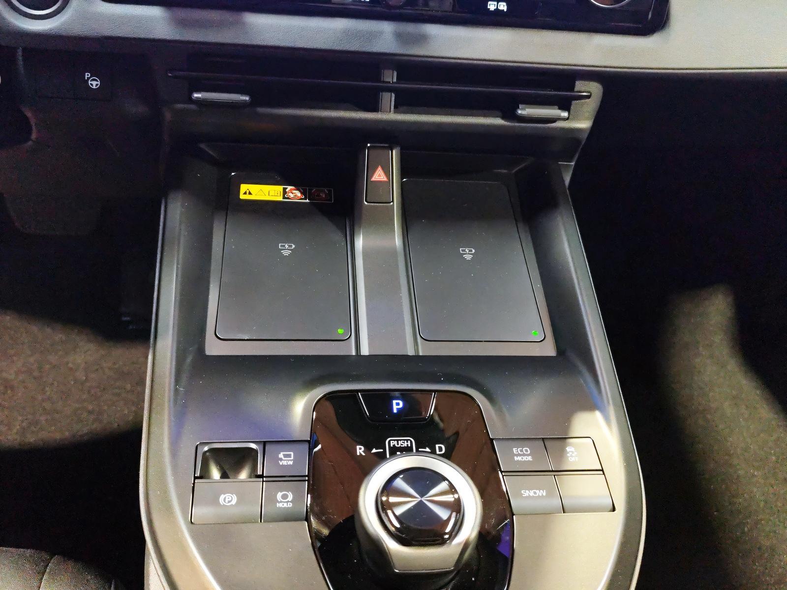 TOYOTA C-HR+ Premium AWD-image-14