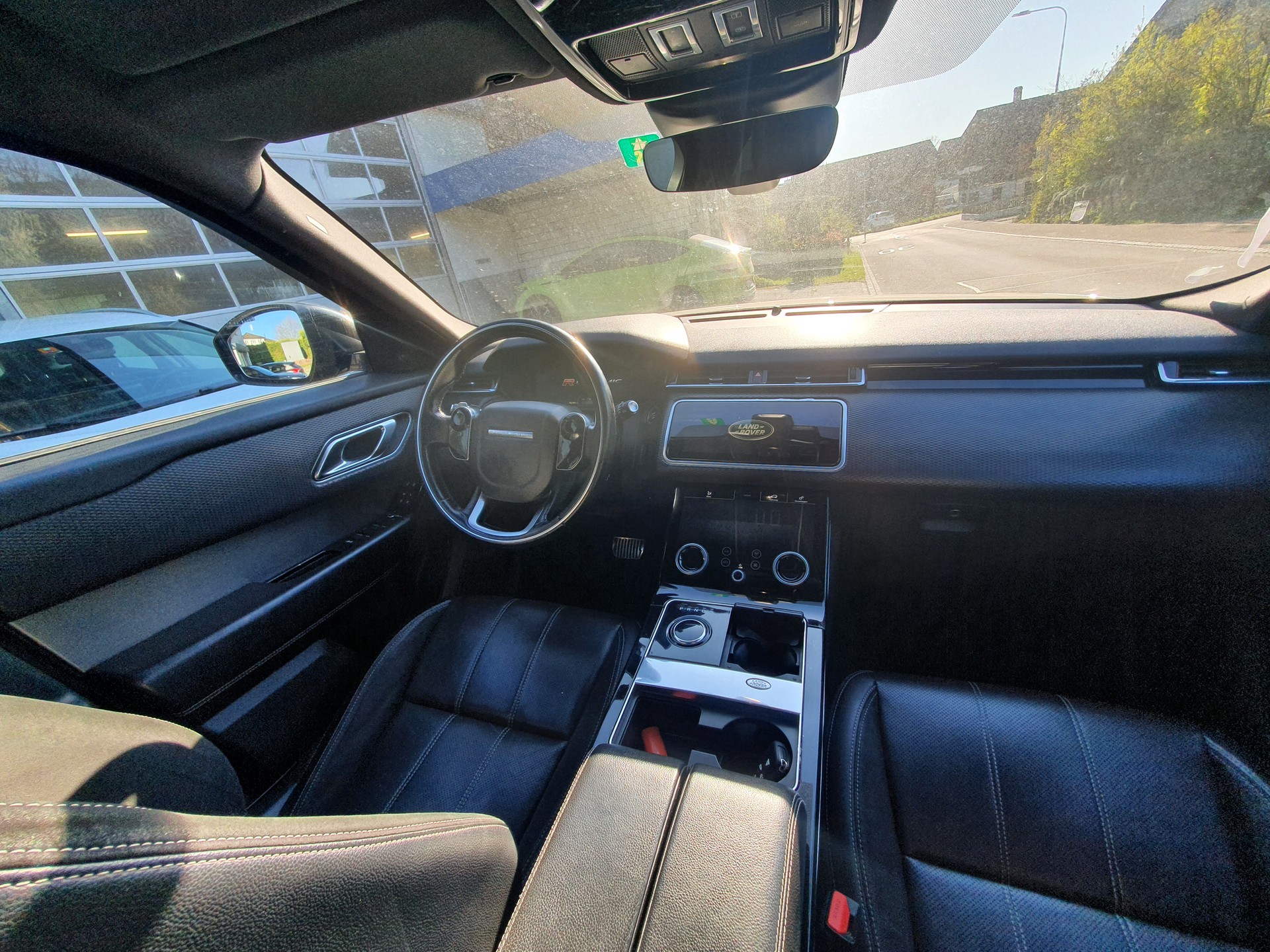 LAND ROVER Range Rover Velar R-Dynamic P 250 S Automatic-image-11