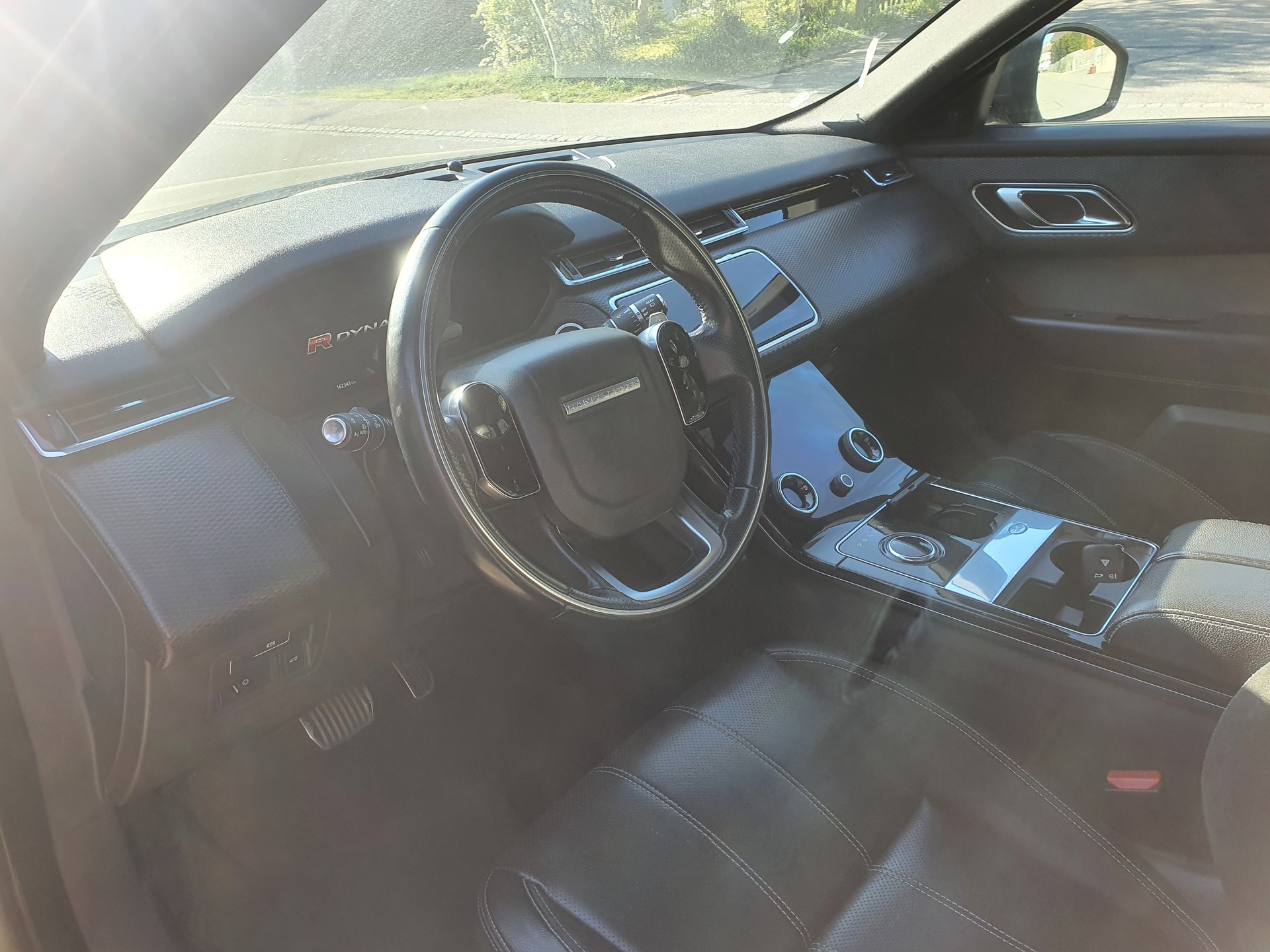 LAND ROVER Range Rover Velar R-Dynamic P 250 S Automatic-image-7