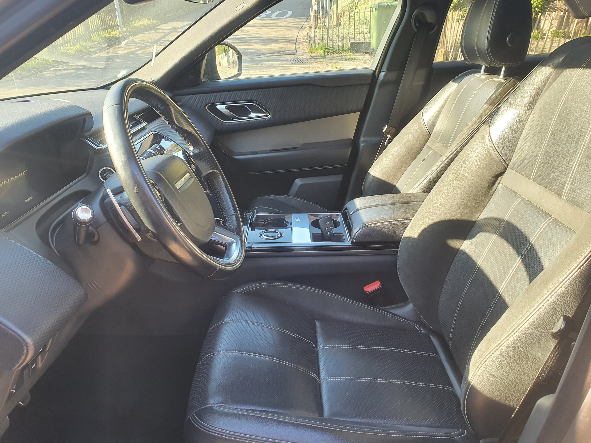 LAND ROVER Range Rover Velar R-Dynamic P 250 S Automatic-image-8