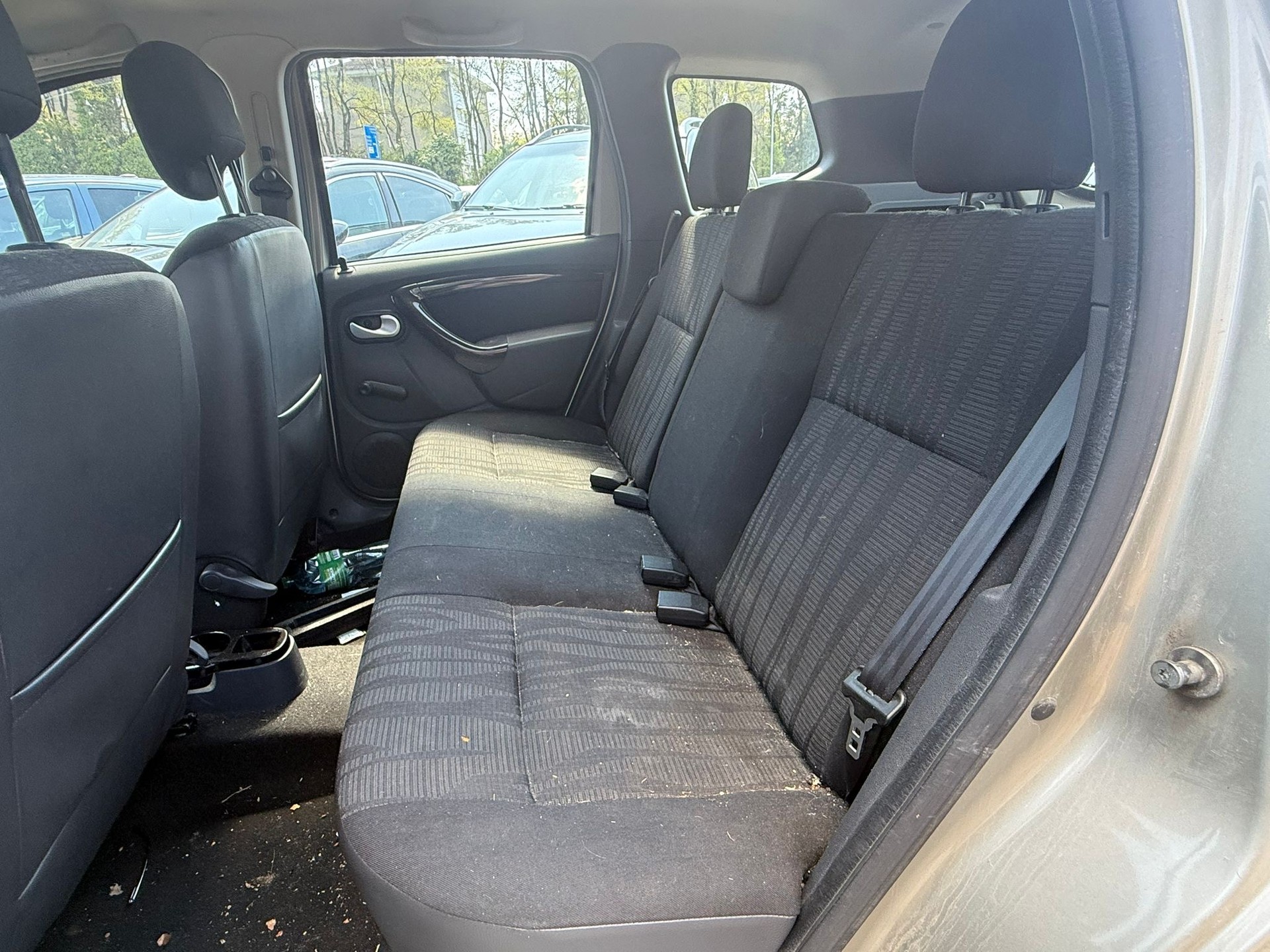 DACIA Duster 1.5 dCi Ambiance 4x2-image-11