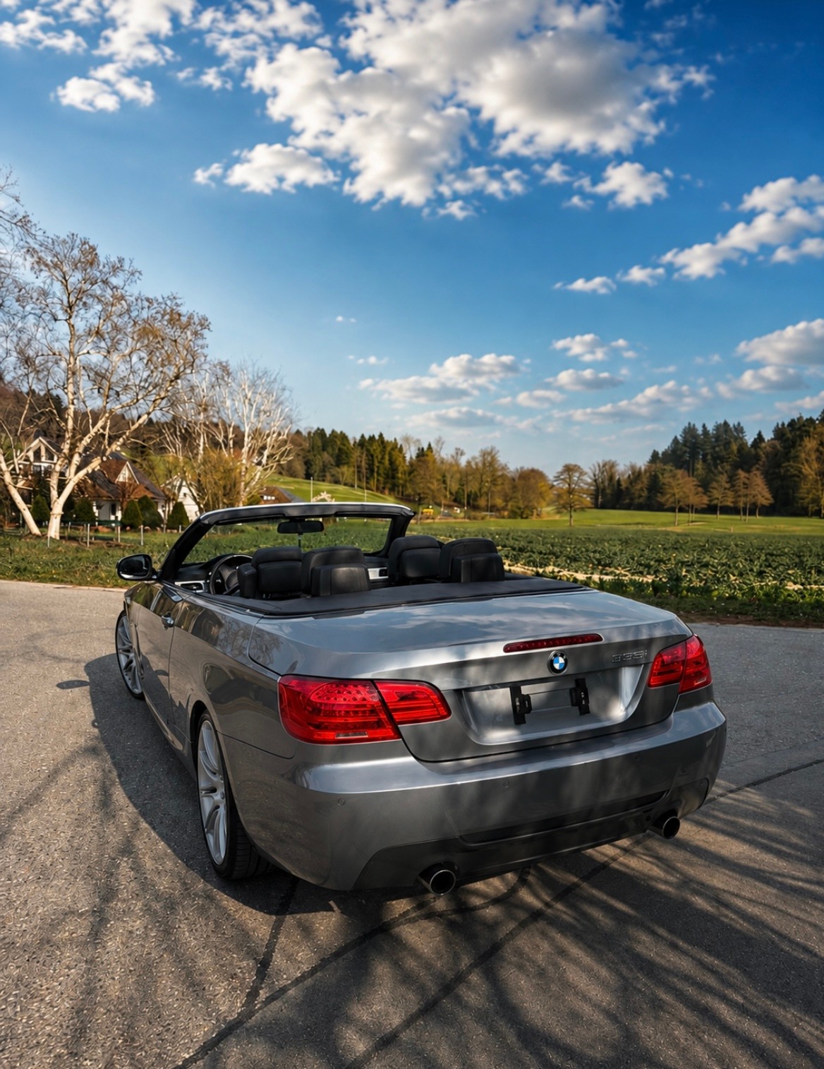 BMW 335i Cabriolet DSG * CH-Fahrzeug * M-Sport * 62’000 km *-image-3