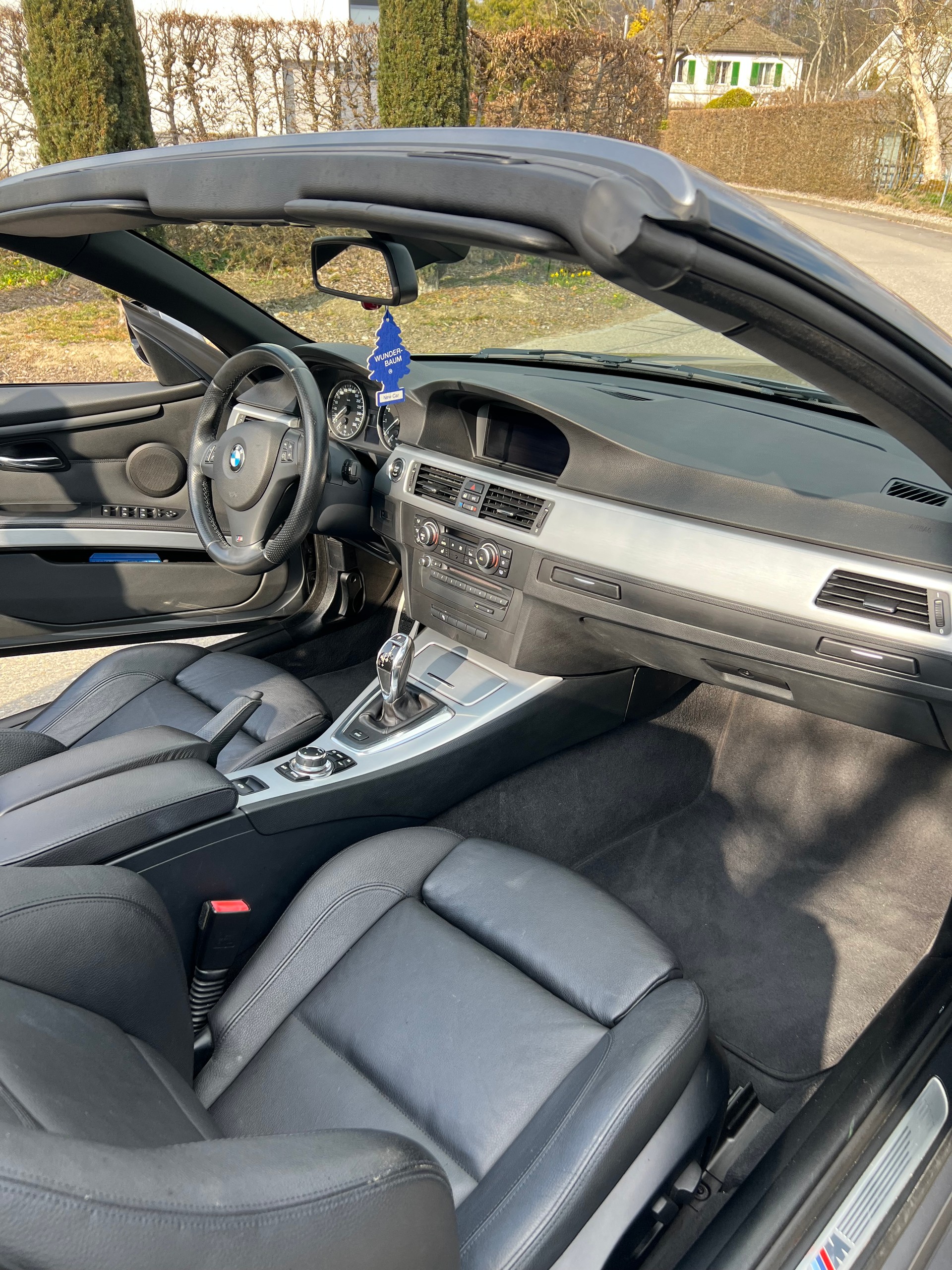 BMW 335i Cabriolet DSG * CH-Fahrzeug * M-Sport * 61‘000 km *-image-7