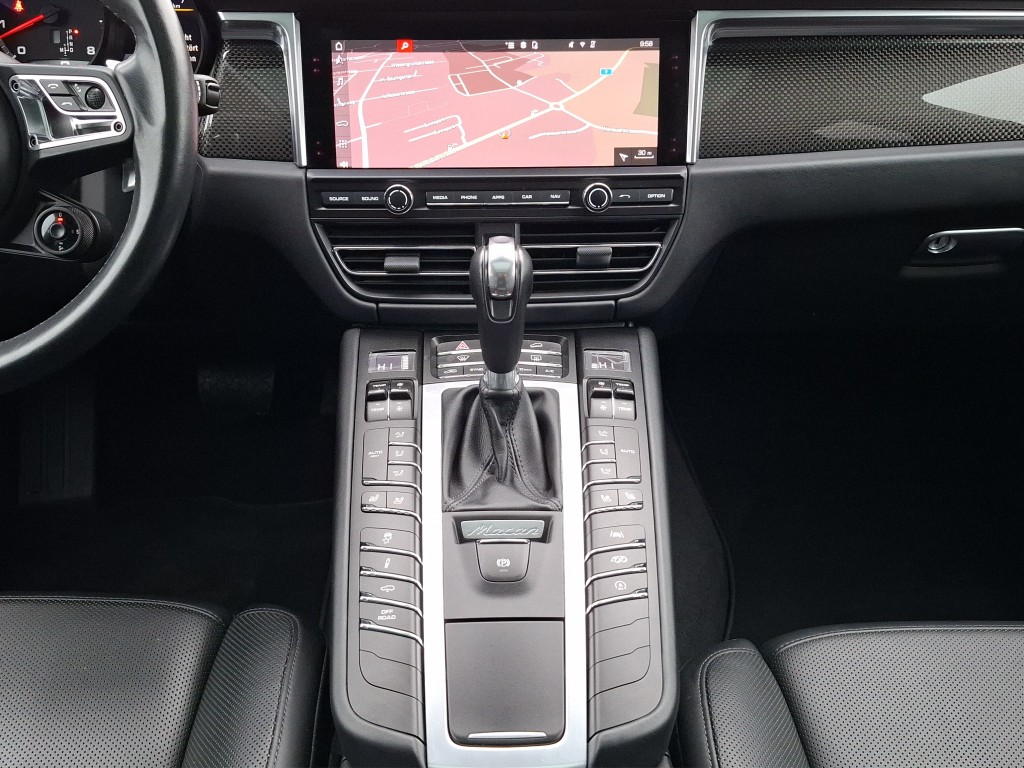 PORSCHE Macan 2.9 V6 Turbo-image-6