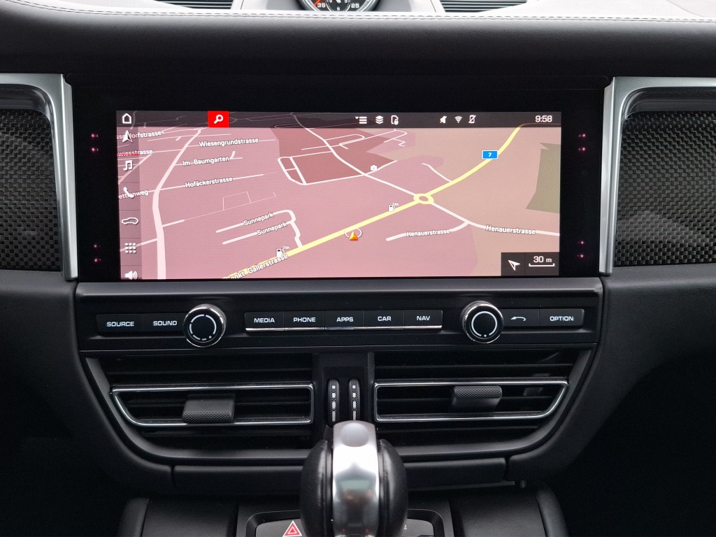 PORSCHE Macan 2.9 V6 Turbo-image-9