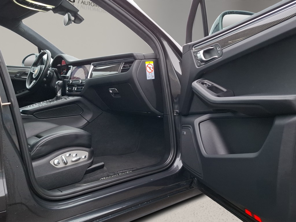 PORSCHE Macan 2.9 V6 Turbo-image-15