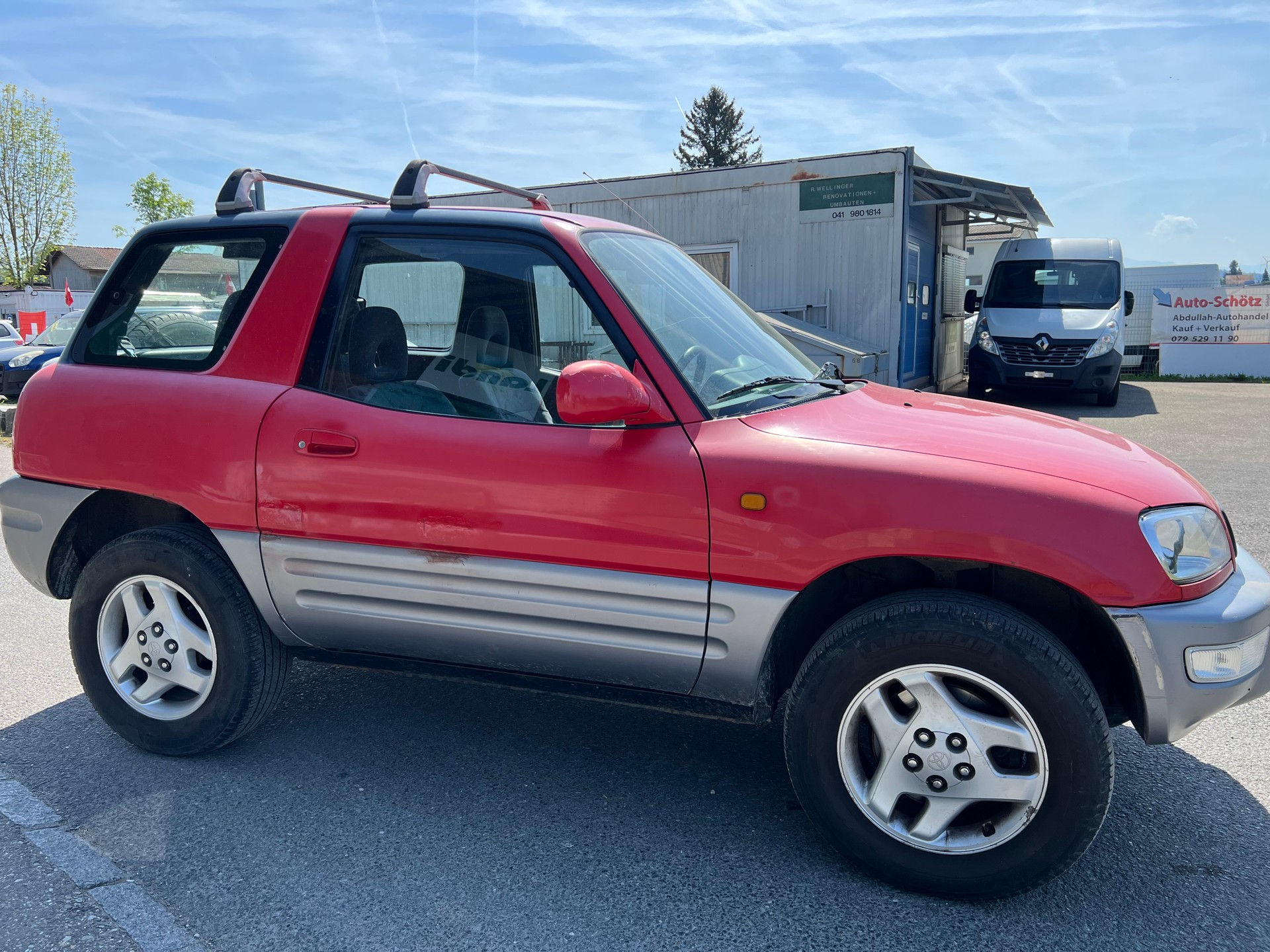 TOYOTA RAV-4-image-2