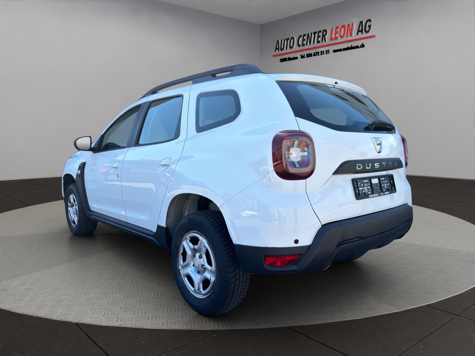 DACIA Duster TCe 130 Comfort 4x4-showroom-element-3