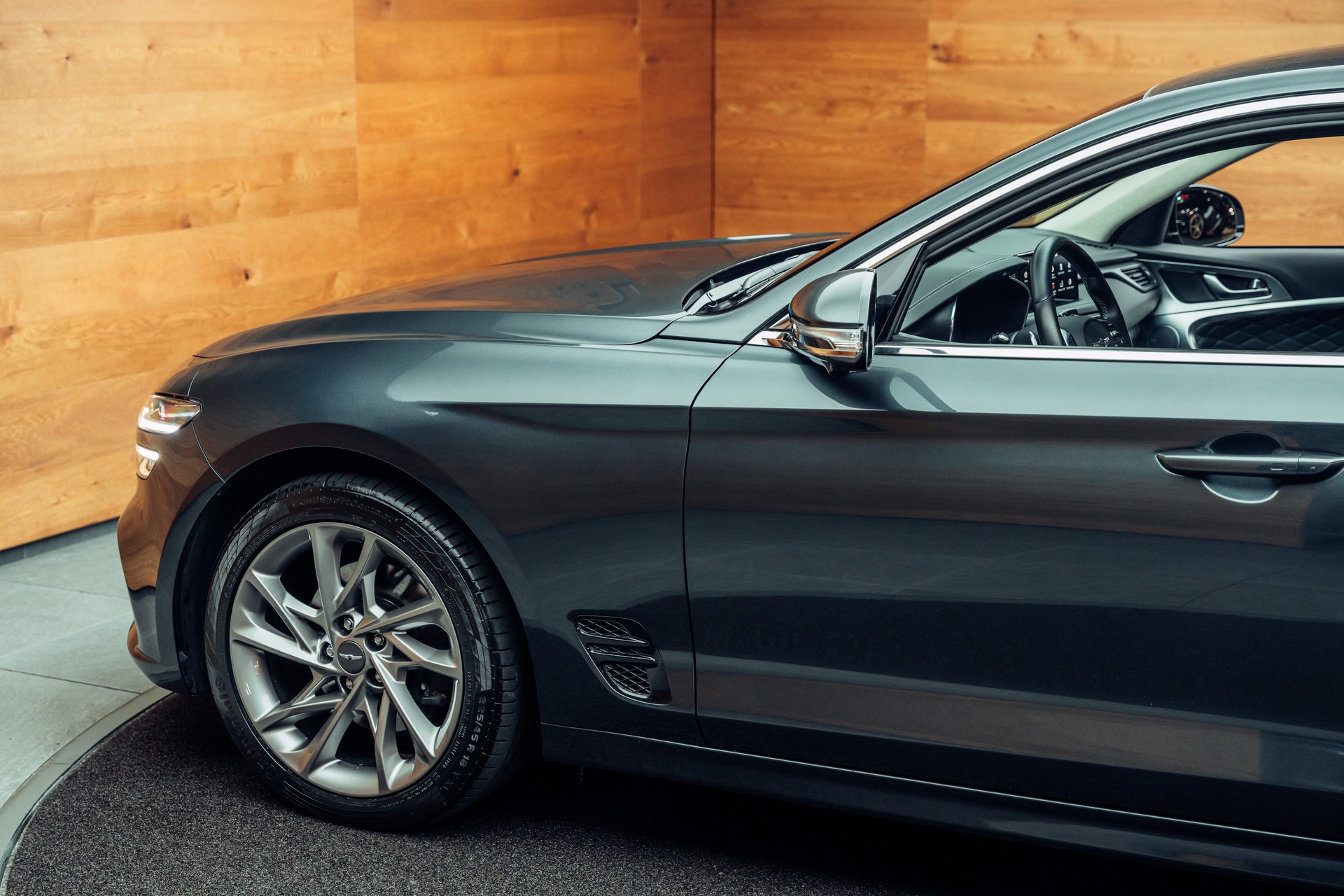 GENESIS G70 Shooting Brake 2.2 CRDI Luxus AT8 AWD-image-20