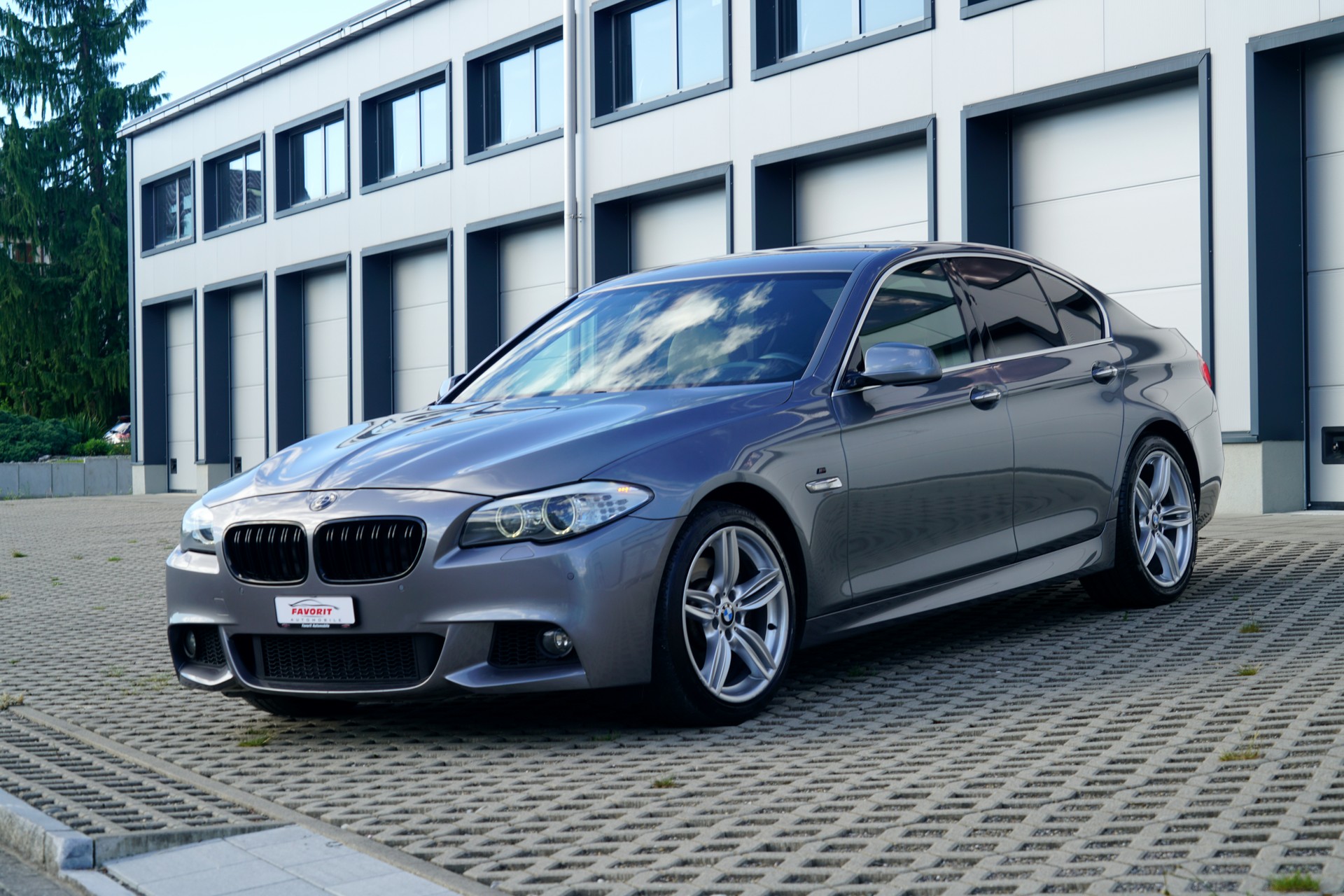 BMW 528i xDrive M-Sportpaket Steptronic (CH)-image-9