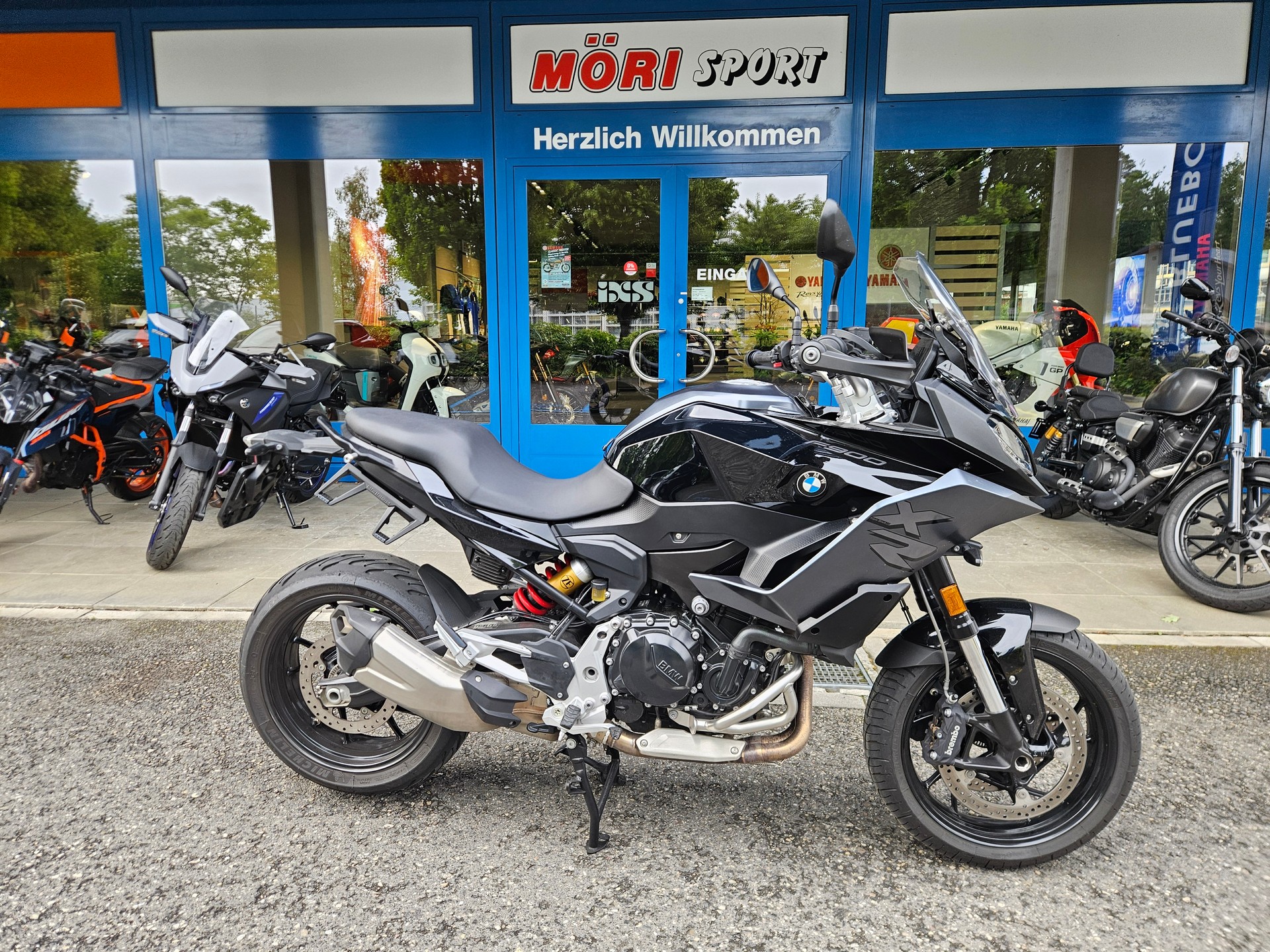 BMW F 900 XR ABS
