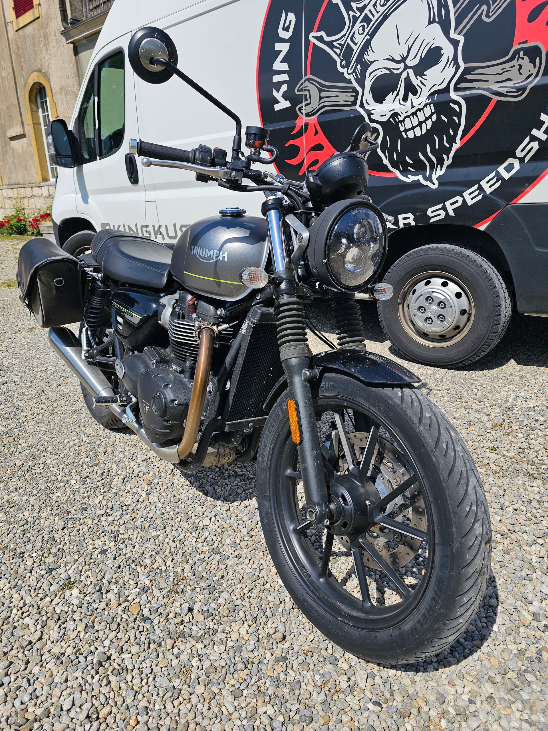 TRIUMPH Speed Twin 900 (35kW)-image-1