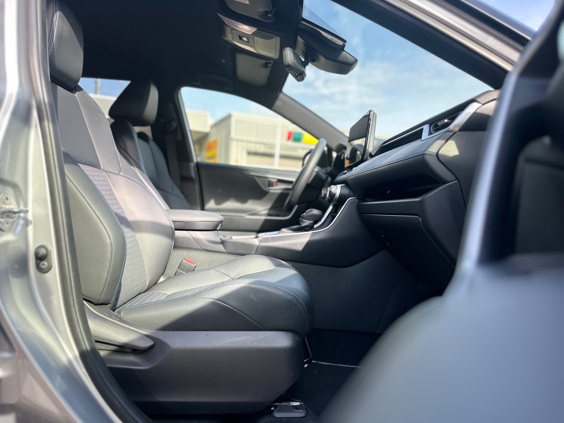 TOYOTA RAV-4 2.5 HSD Style e-CVT 4WD-image-12