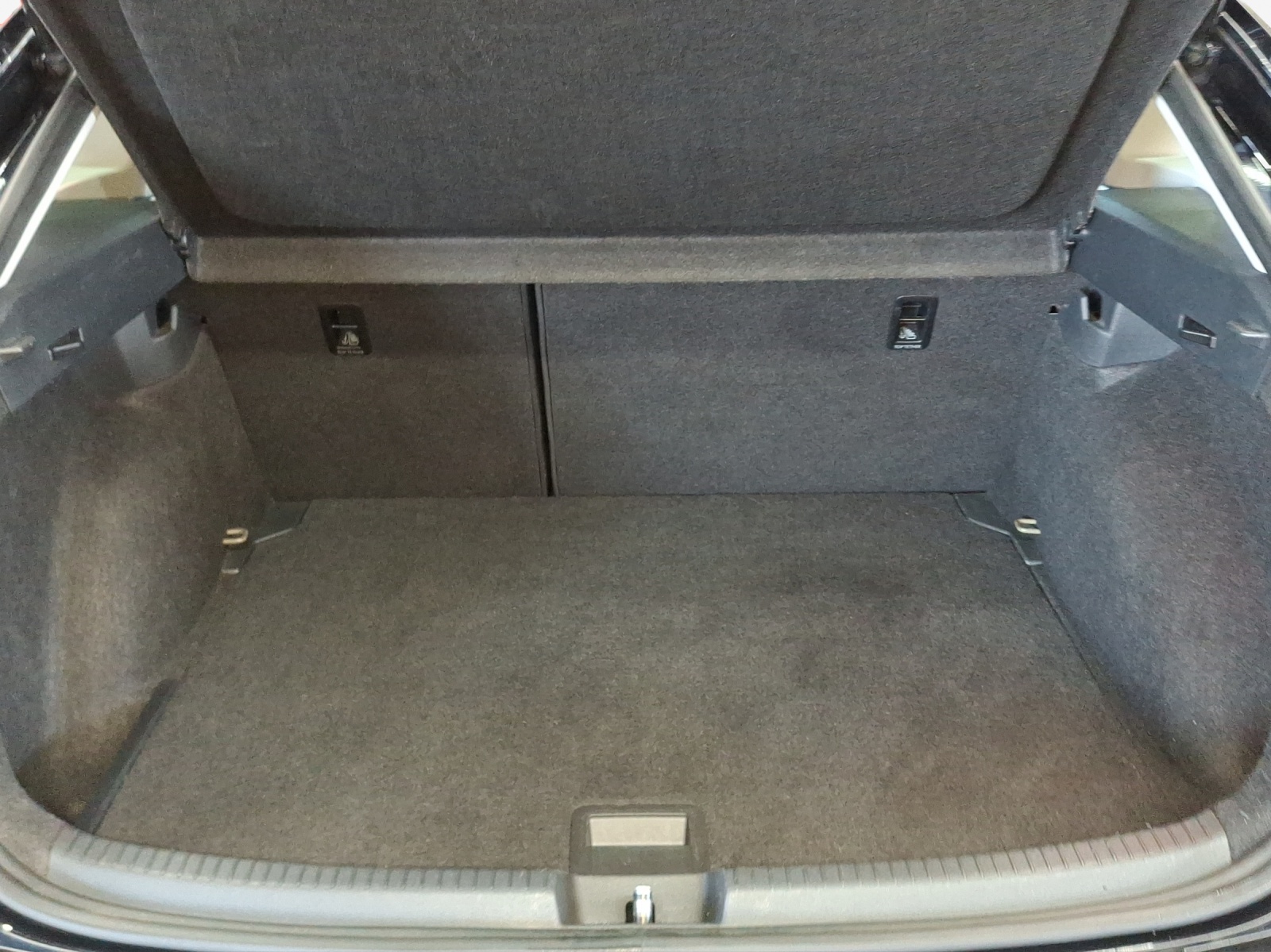 VW Taigo 1.0 TSI Style DSG-image-12