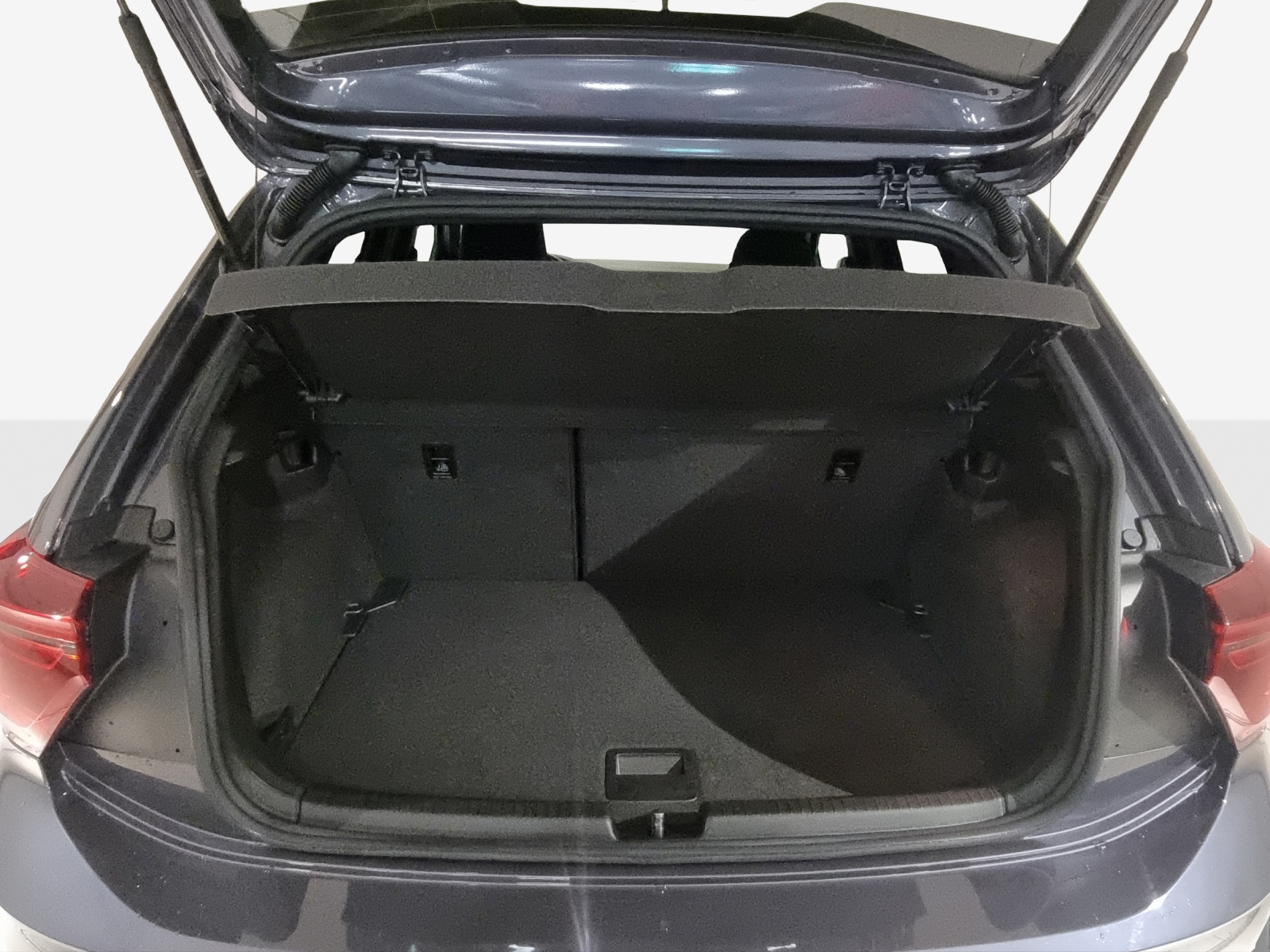 VW Polo 2.0 TSI GTI DSG-image-12