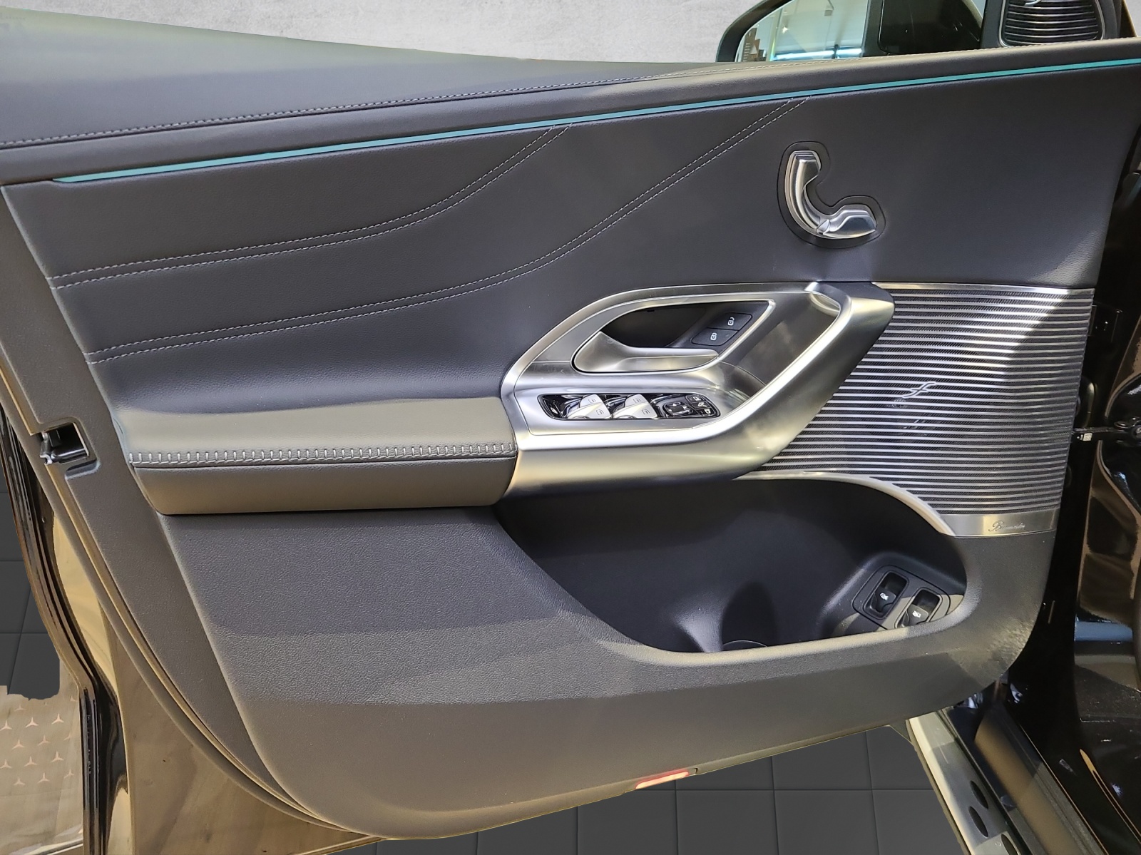 MERCEDES-BENZ GLC 400 4MATIC 94 kWh EQ-image-8