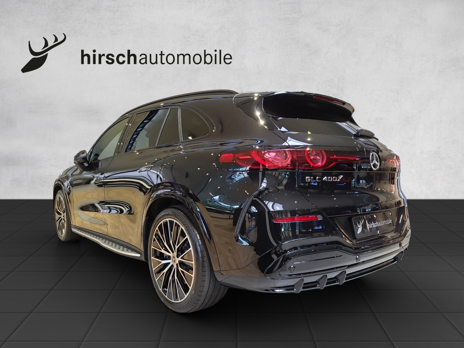 MERCEDES-BENZ GLC 400 4MATIC 94 kWh EQ-showroom-element-1