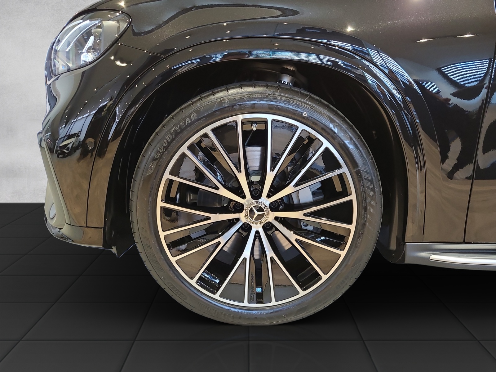 MERCEDES-BENZ GLC 400 4MATIC 94 kWh EQ-image-9