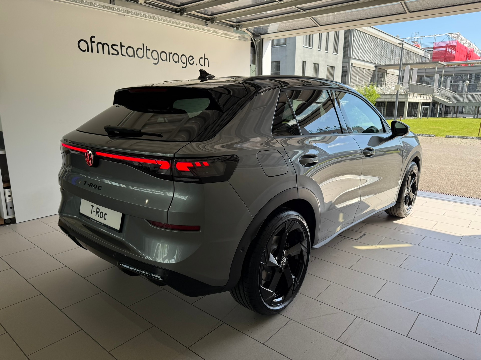 VW T-Roc 1.5 eTSI mHEV R-Line DSG-image-7