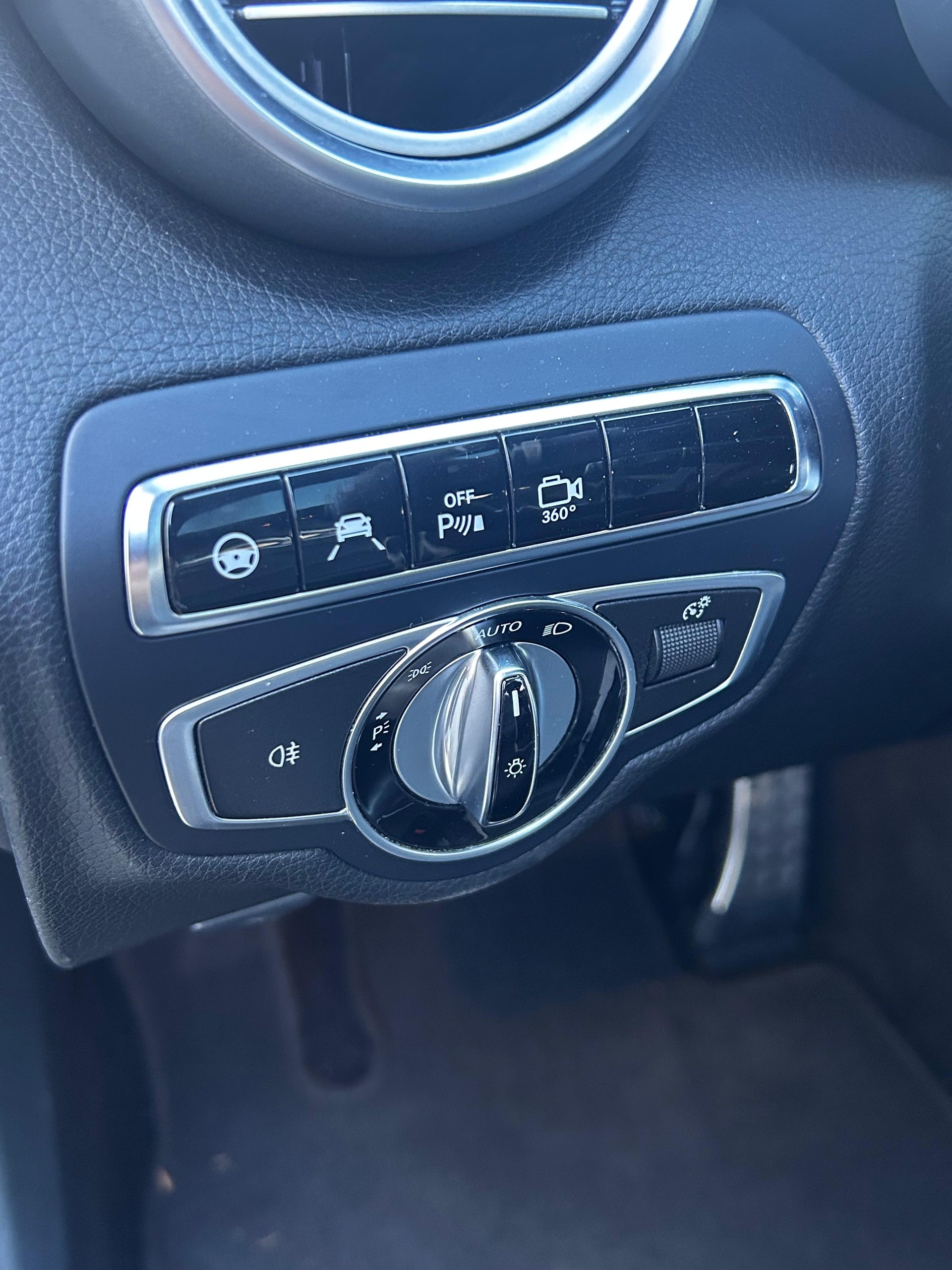 MERCEDES-BENZ C 63 S AMG-image-5