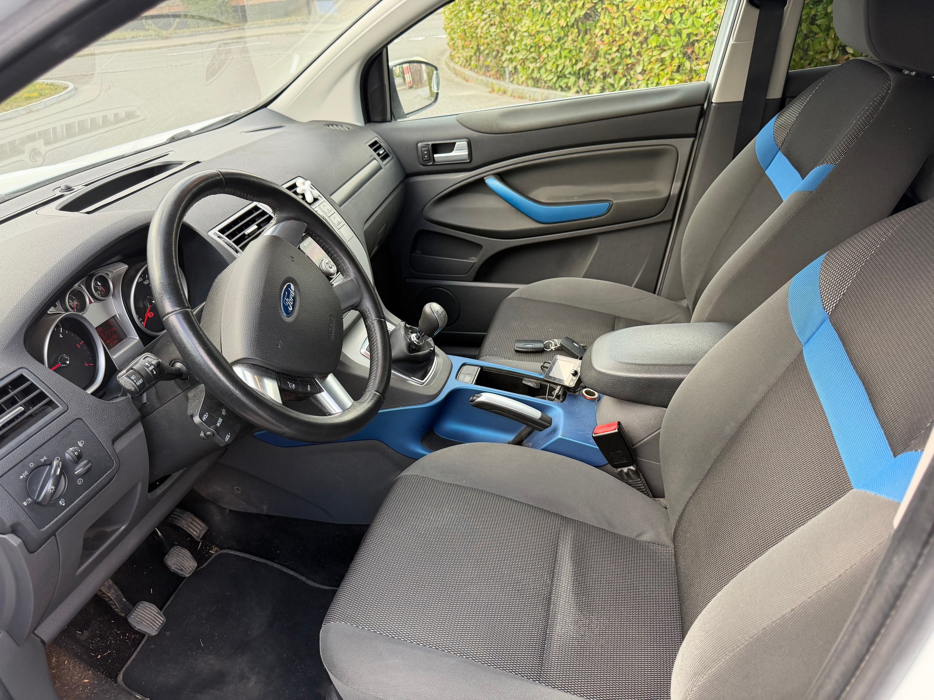 FORD Kuga 2.0 TDCi Carving 4WD-ab Mfk-image-6