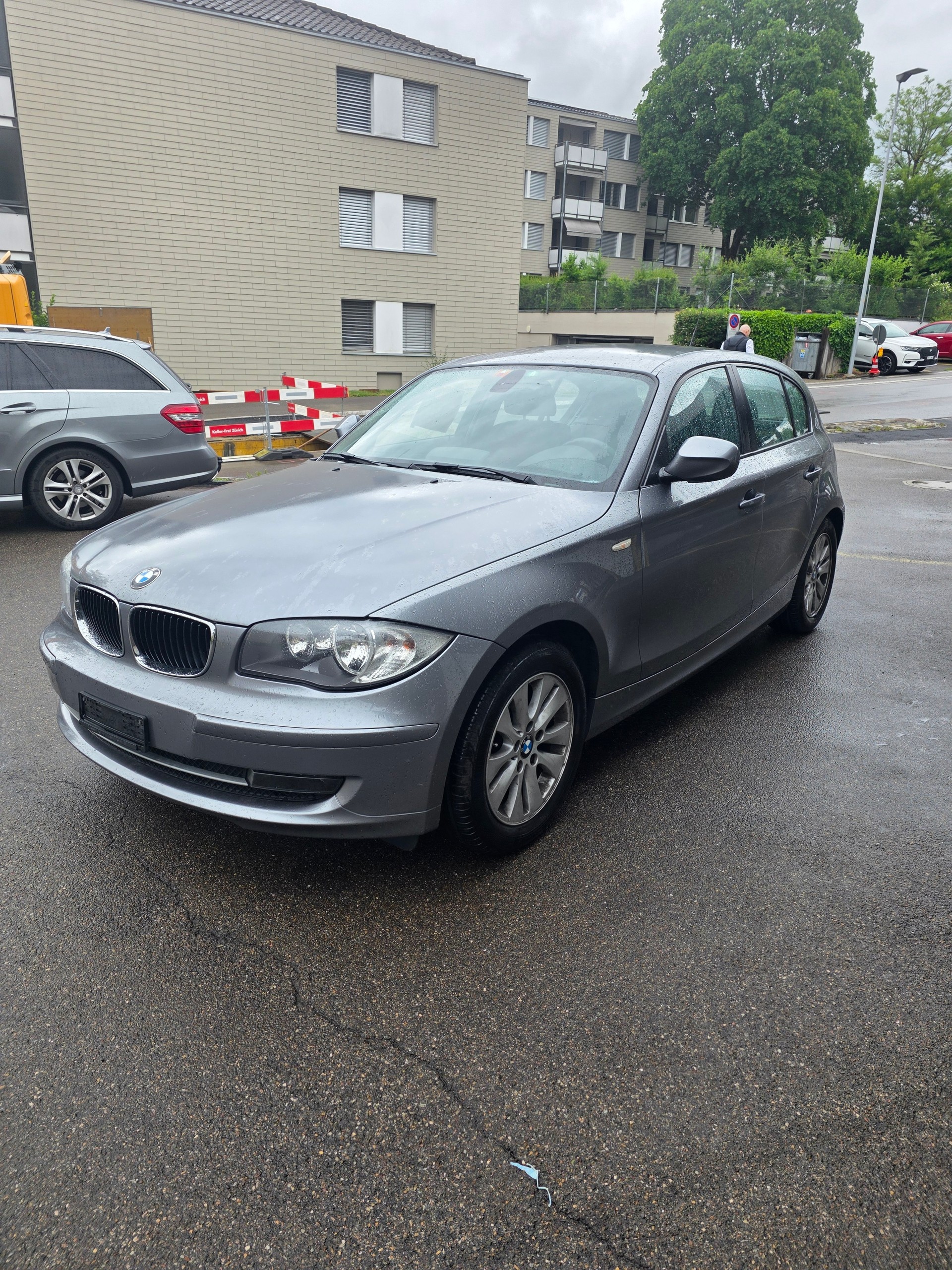 BMW 120d-image-1