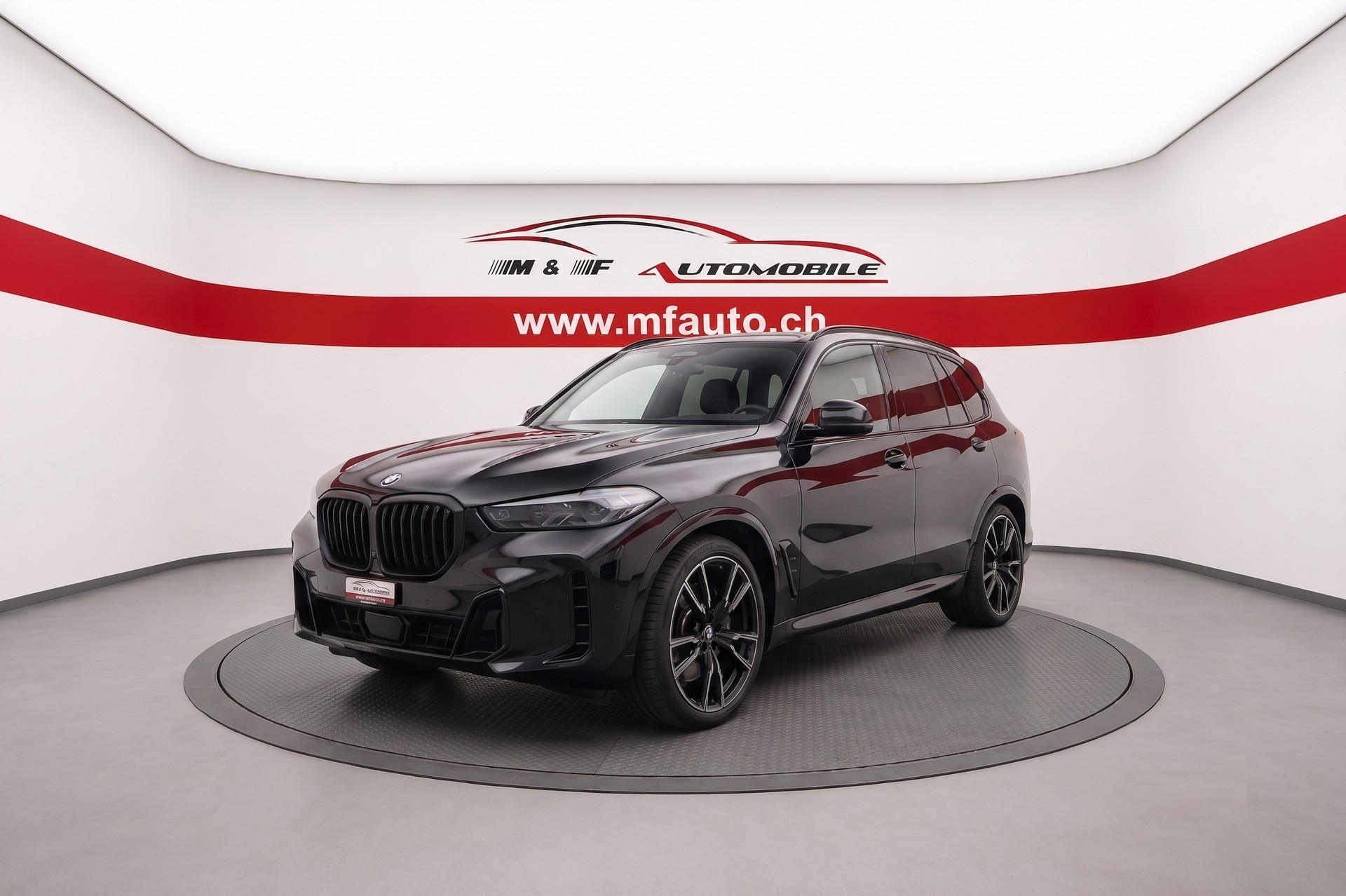 BMW X5 30d xDrive SAG 7 sitzer M-SPORT-image-0