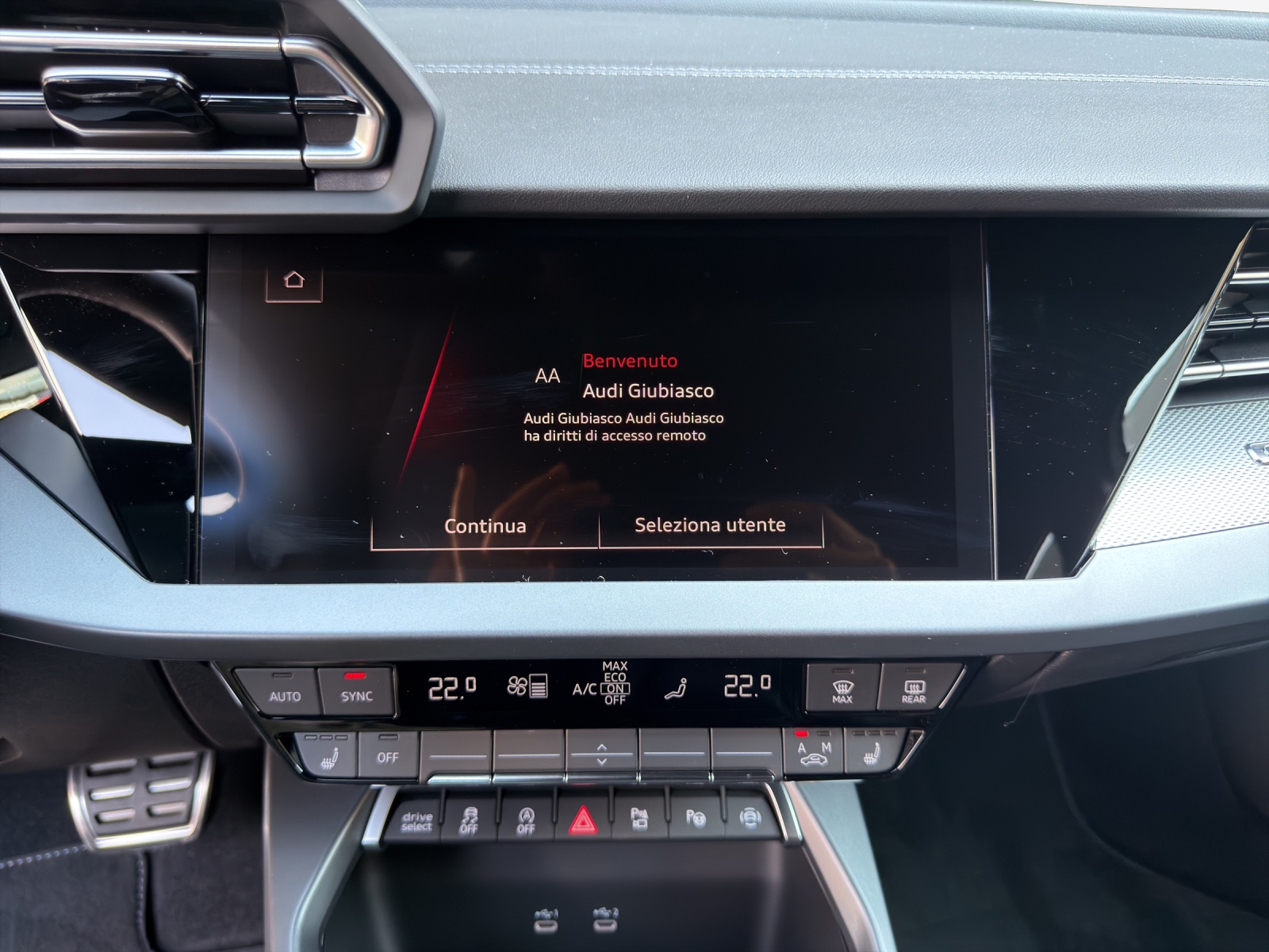 AUDI A3 allstreet TFSI 110 kW Attraction S tronic-image-10