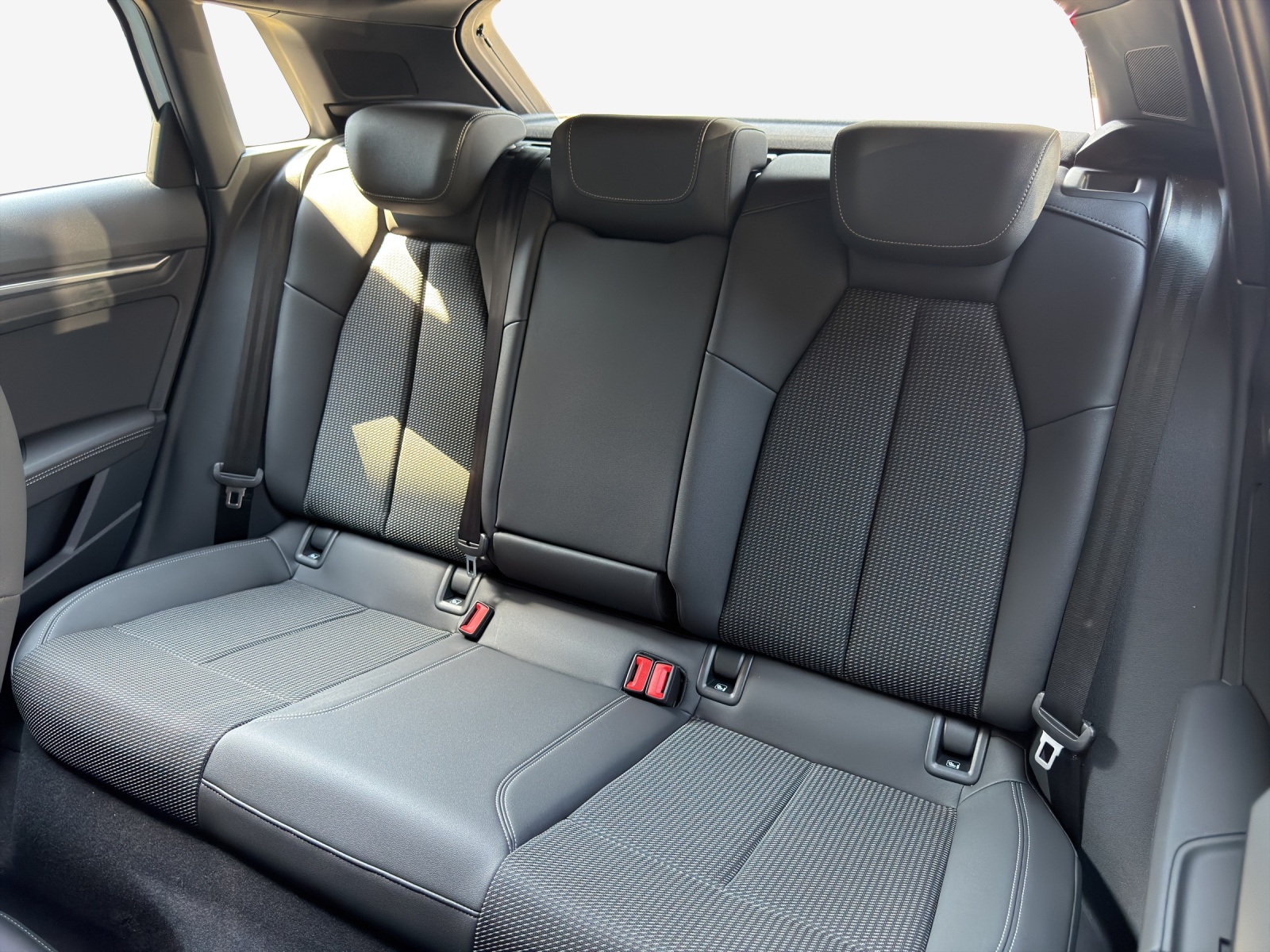 AUDI A3 allstreet TFSI 110 kW Attraction S tronic-image-11
