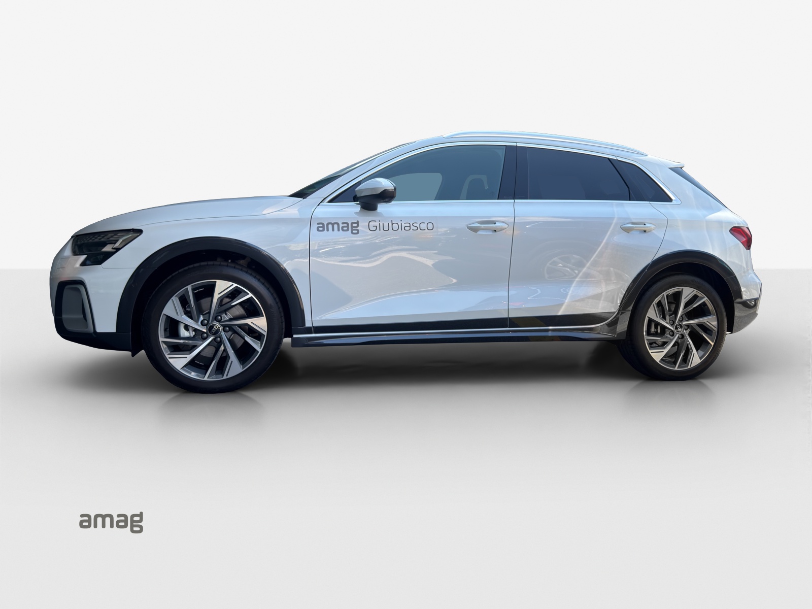 AUDI A3 allstreet TFSI 110 kW Attraction S tronic-image-1