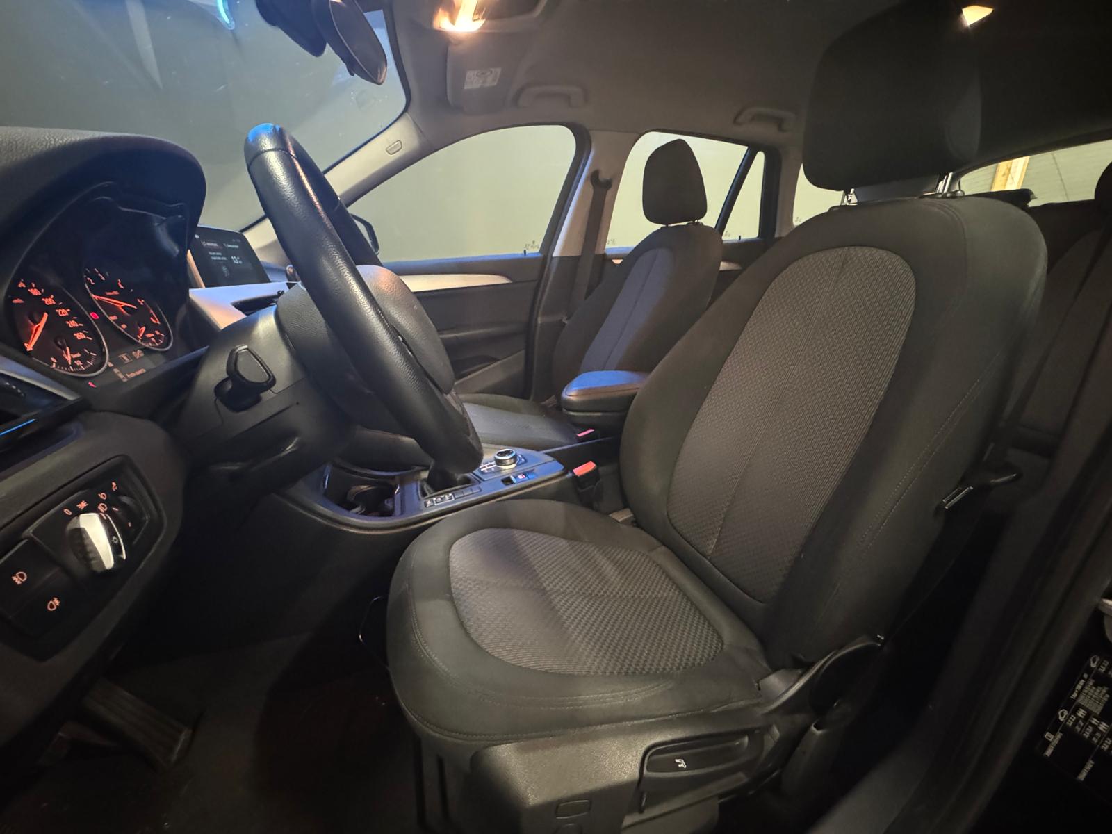 BMW X1 sdrive 16d-image-9
