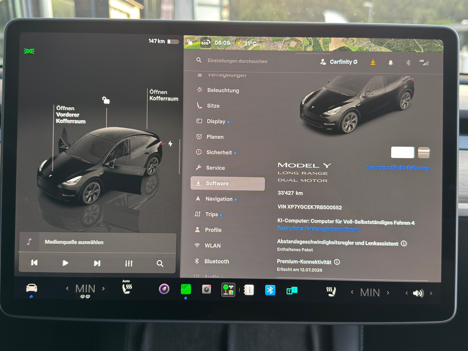 TESLA Model Y Long Range-image-13