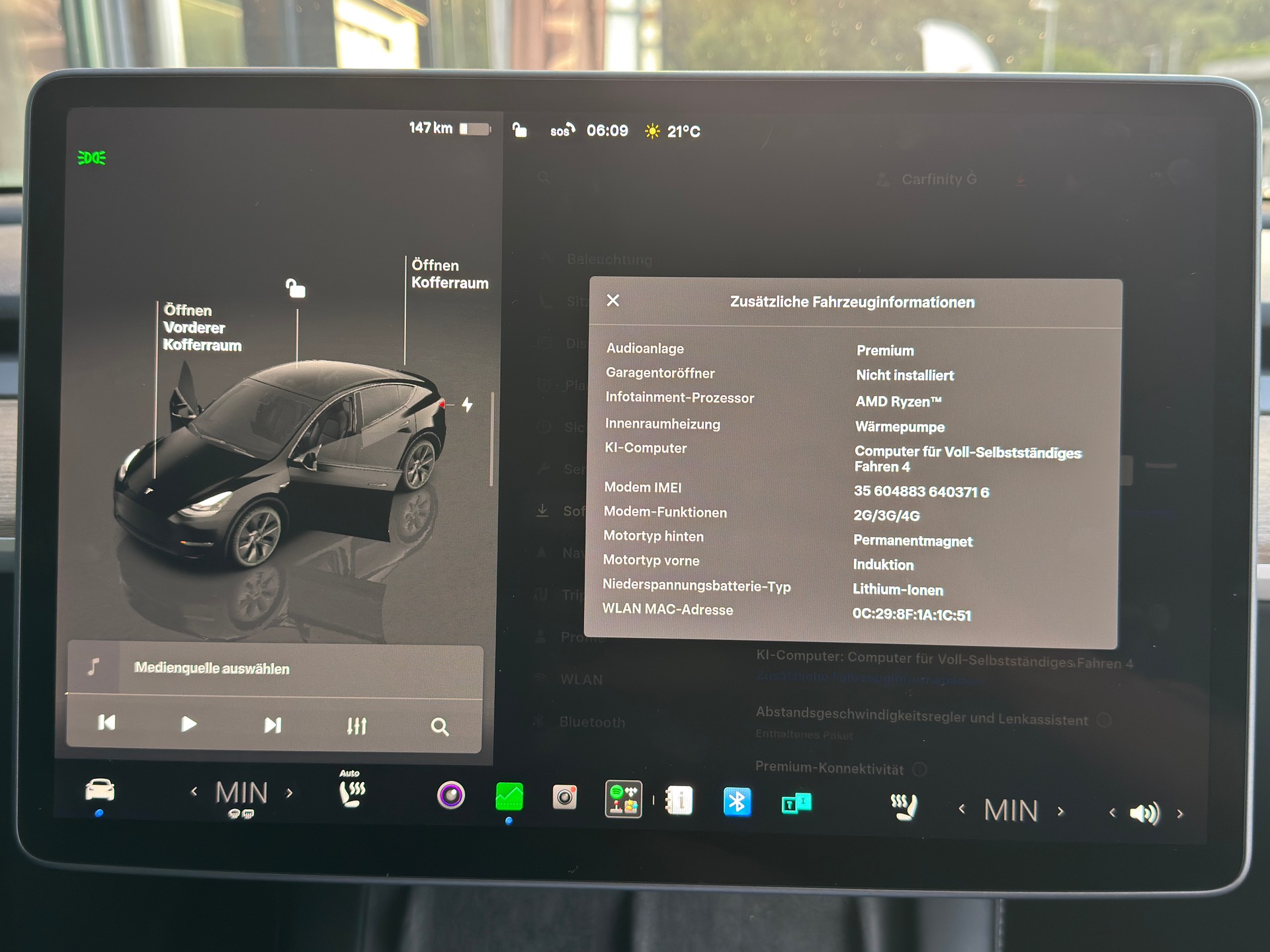 TESLA Model Y Long Range-image-14