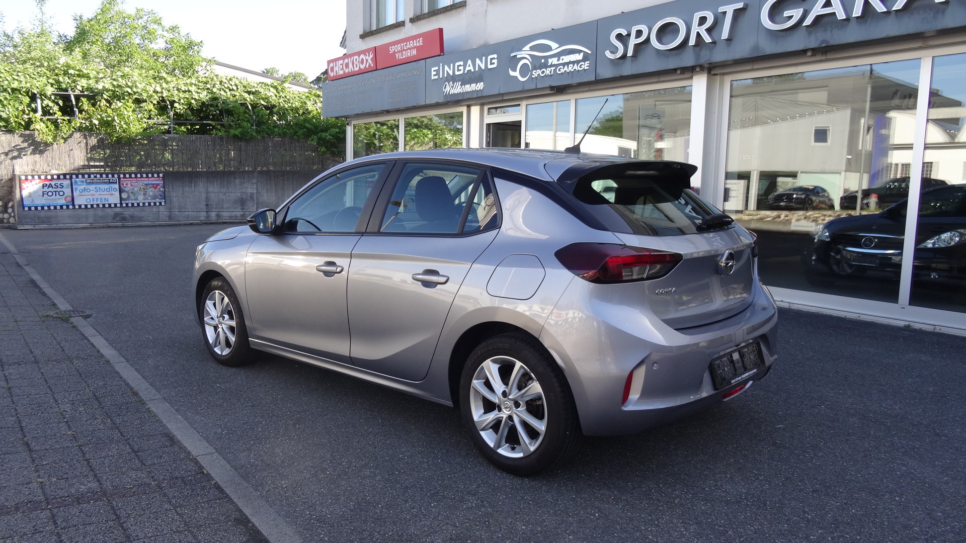 OPEL Corsa 1.2 TP GS-Line-image-6