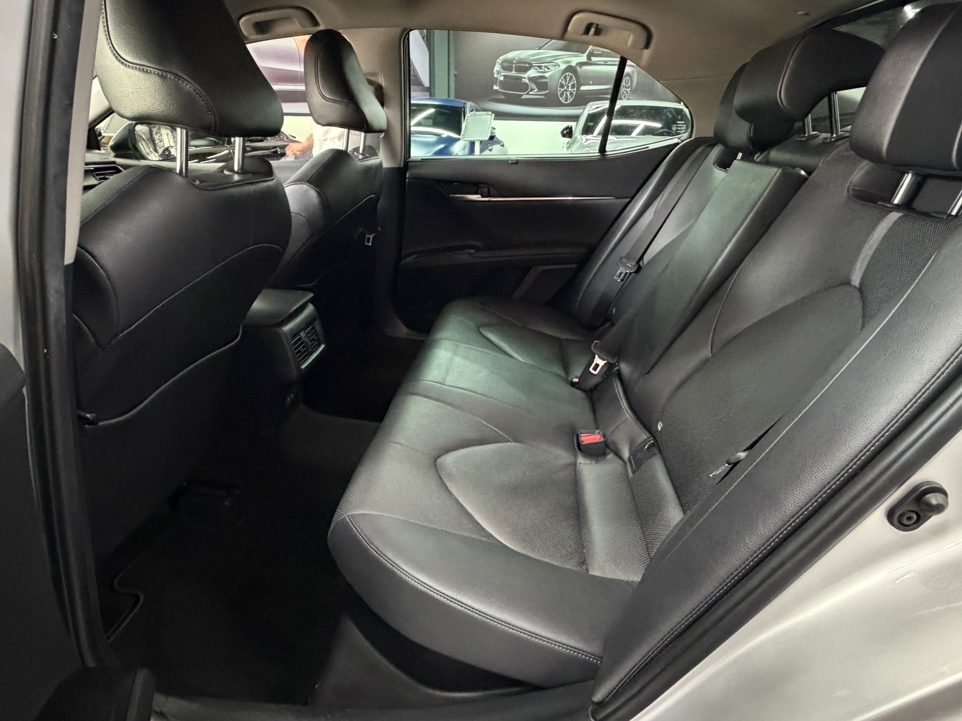 TOYOTA Camry 2.5 HSD e-CVT Premium-image-13