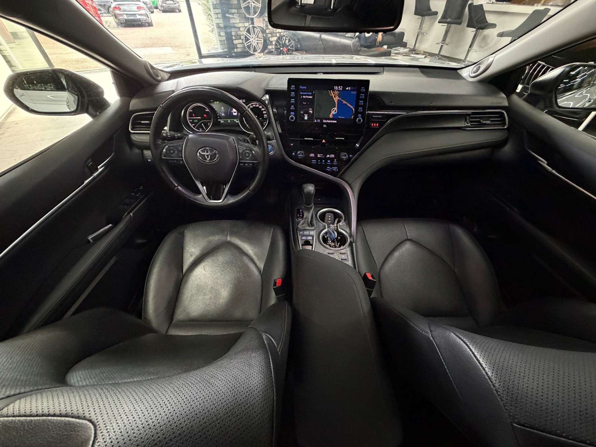 TOYOTA Camry 2.5 HSD e-CVT Premium-image-12