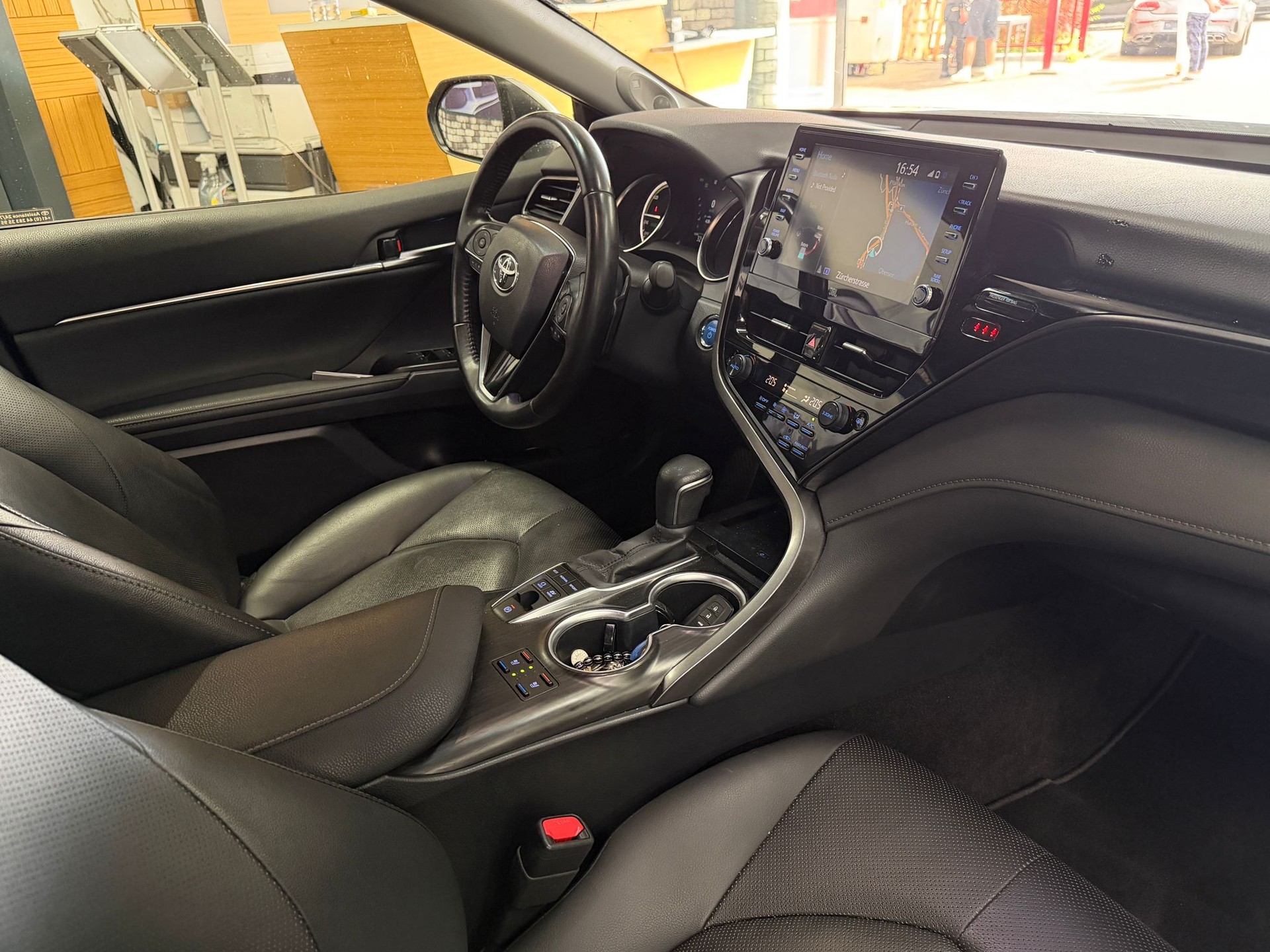 TOYOTA Camry 2.5 HSD e-CVT Premium-image-11