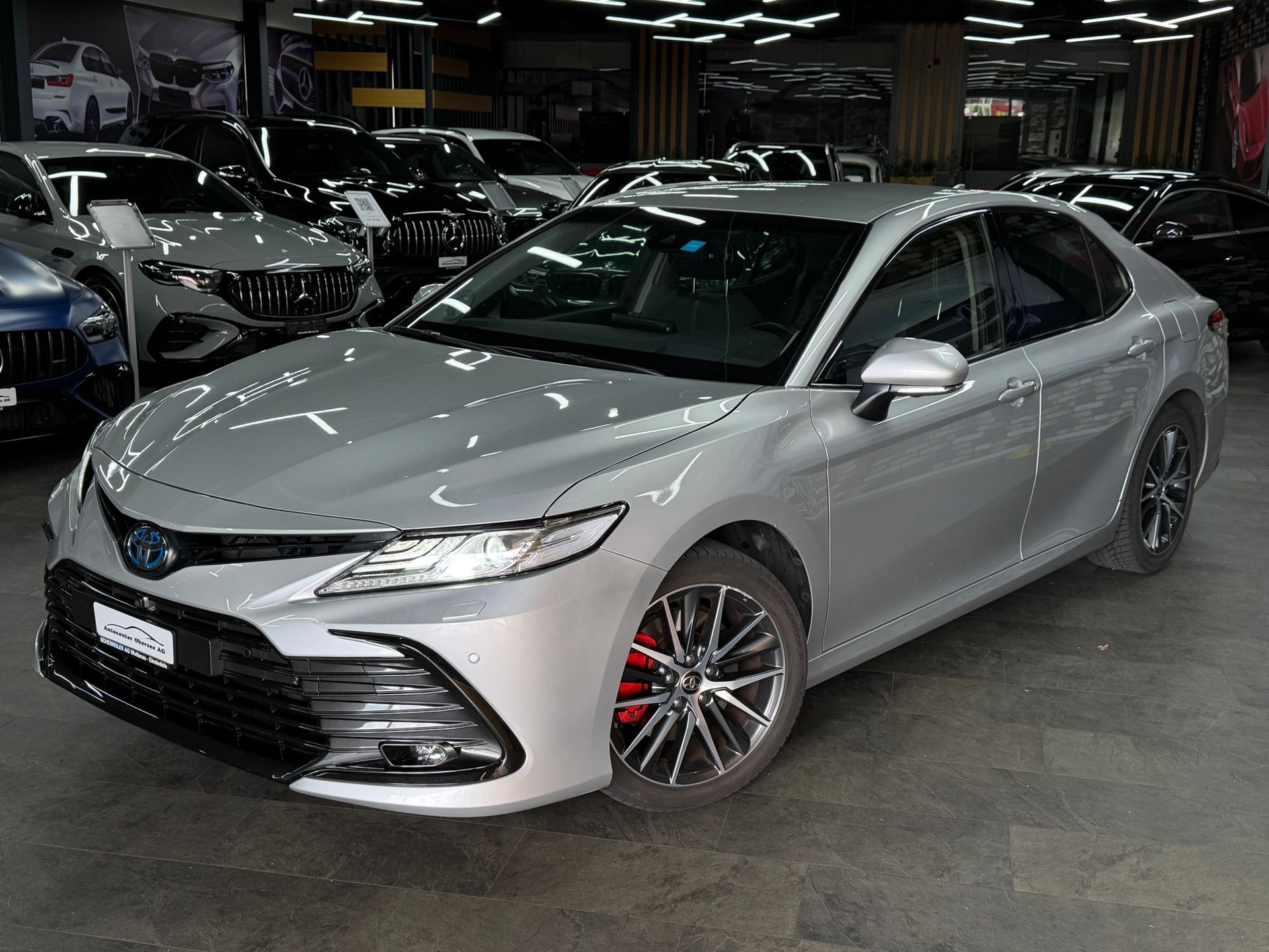 TOYOTA Camry 2.5 HSD e-CVT Premium-image-0