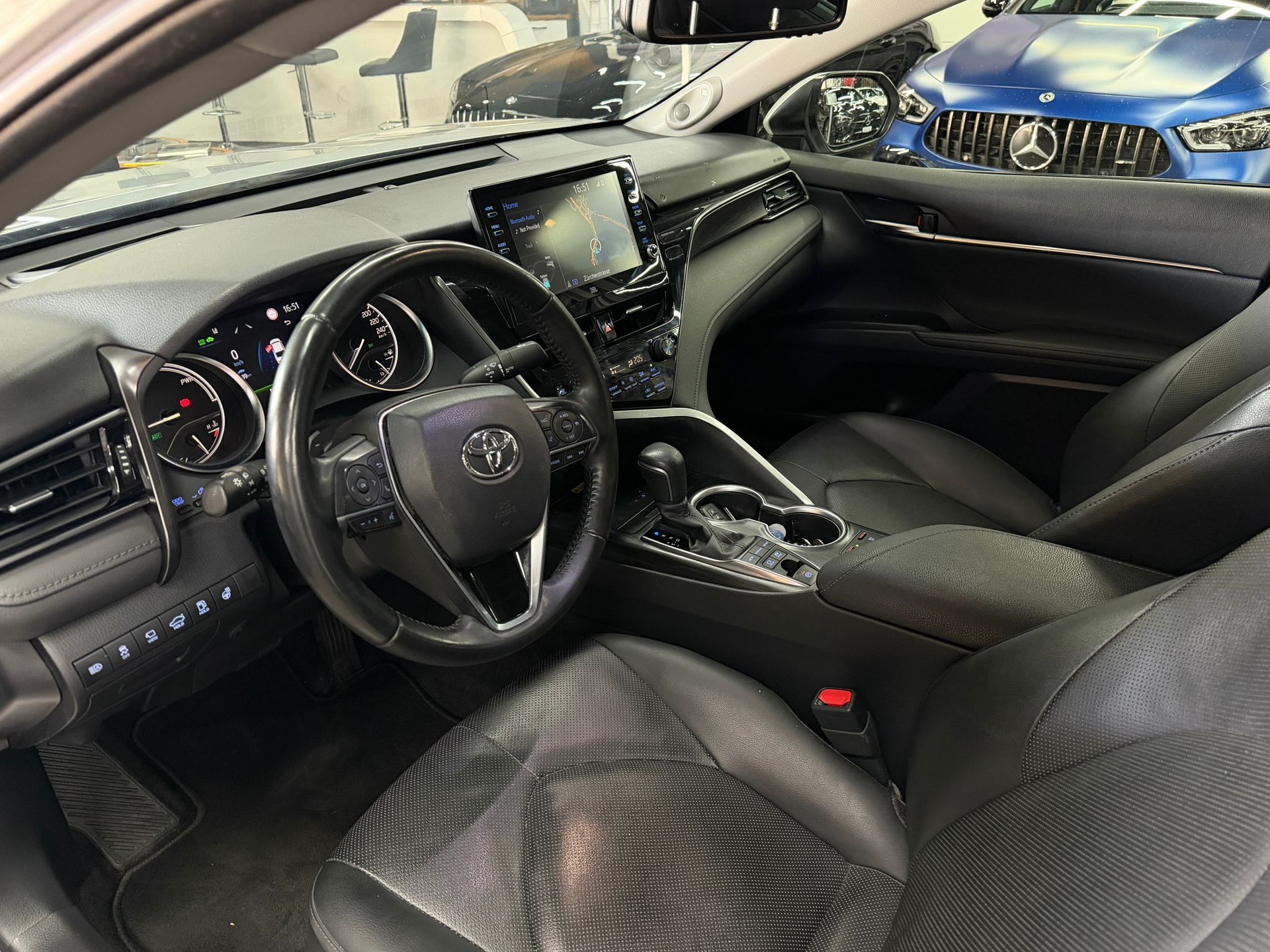 TOYOTA Camry 2.5 HSD e-CVT Premium-image-18