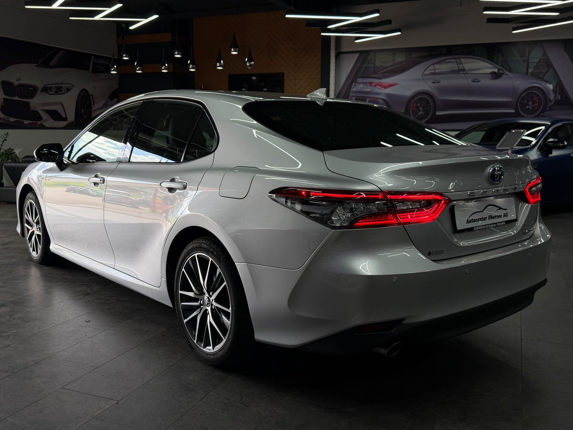 TOYOTA Camry 2.5 HSD e-CVT Premium-image-6