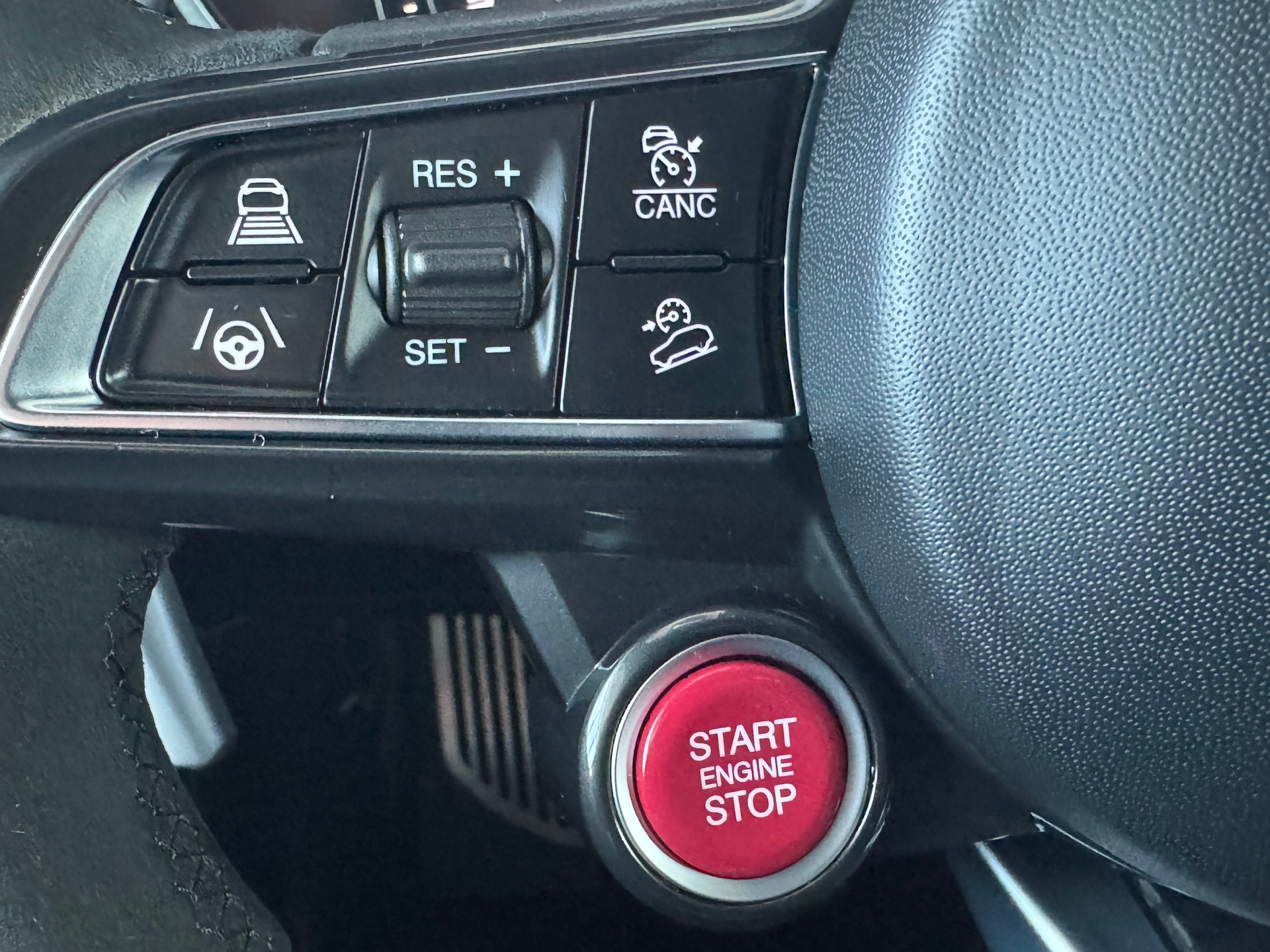 ALFA ROMEO Stelvio 2.9 V6 Quadrifoglio Q4 Automatic-image-14