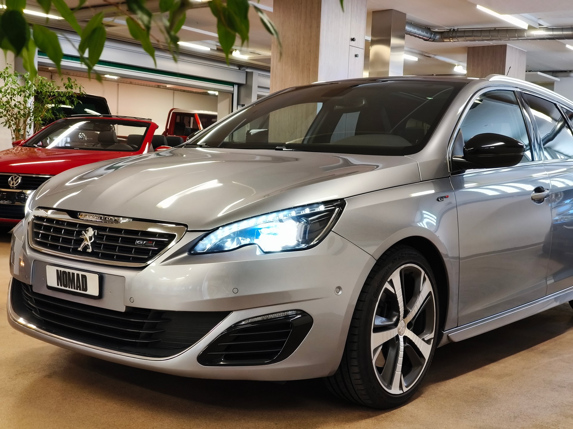 PEUGEOT 308 SW 2.0 BlueHDI GT Automatic-image-1