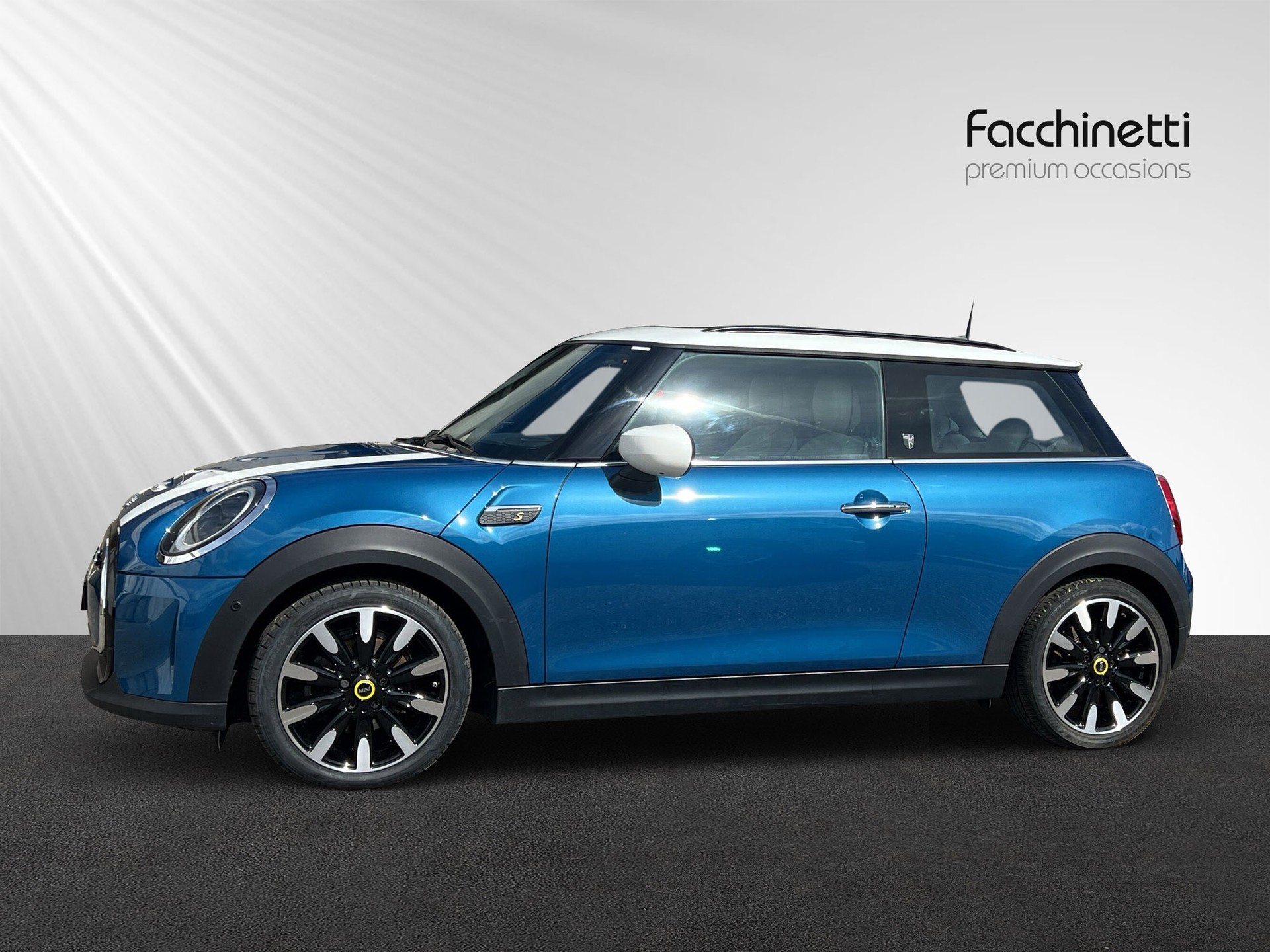 MINI Cooper SE Mosaert Edition-image-1