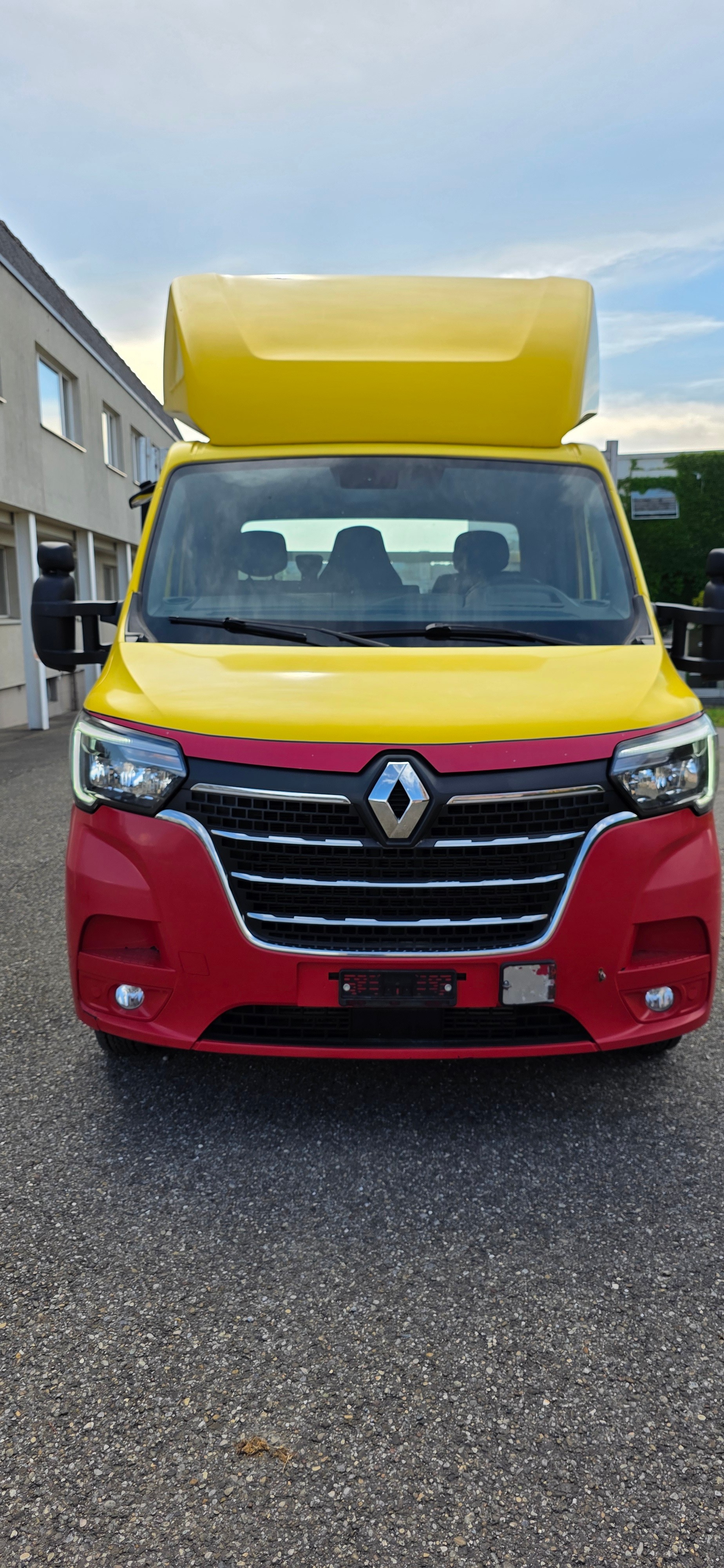 RENAULT Brücke-image-0