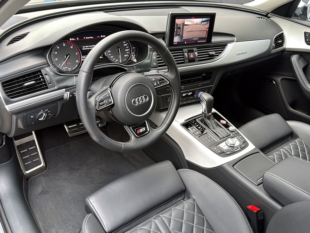 AUDI S6 Avant 4.0 TFSI V8 quattro S-tronic*Standheizung, AHK, Panodach*-image-6