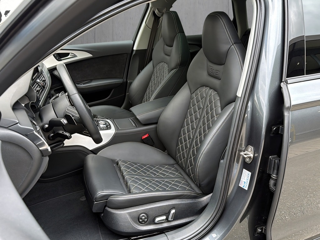 AUDI S6 Avant 4.0 TFSI V8 quattro S-tronic*Standheizung, AHK, Panodach*-image-9